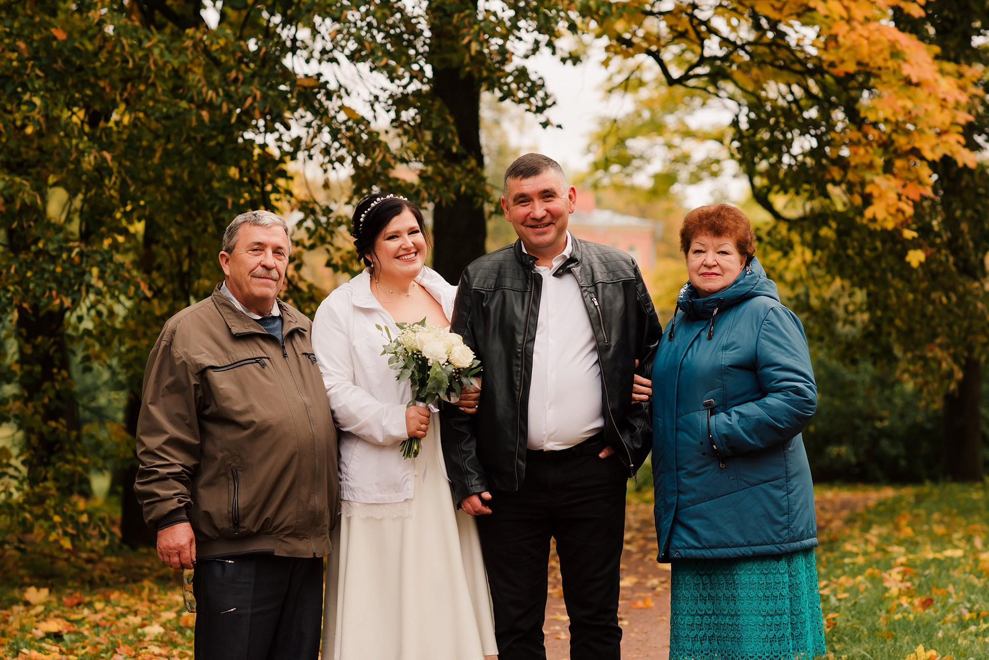 Анна и Сергей. Осень в Пушкине. Семейный и Свадебный фотограф. Санкт-Петербург. Пушкин