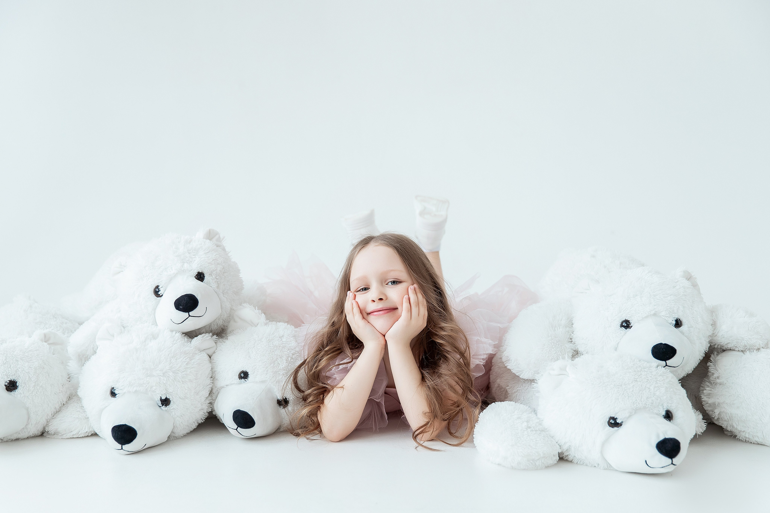 Цветочные весенние кадры. Детский и семейный фотограф в Красноярске Юлия Бирюкова