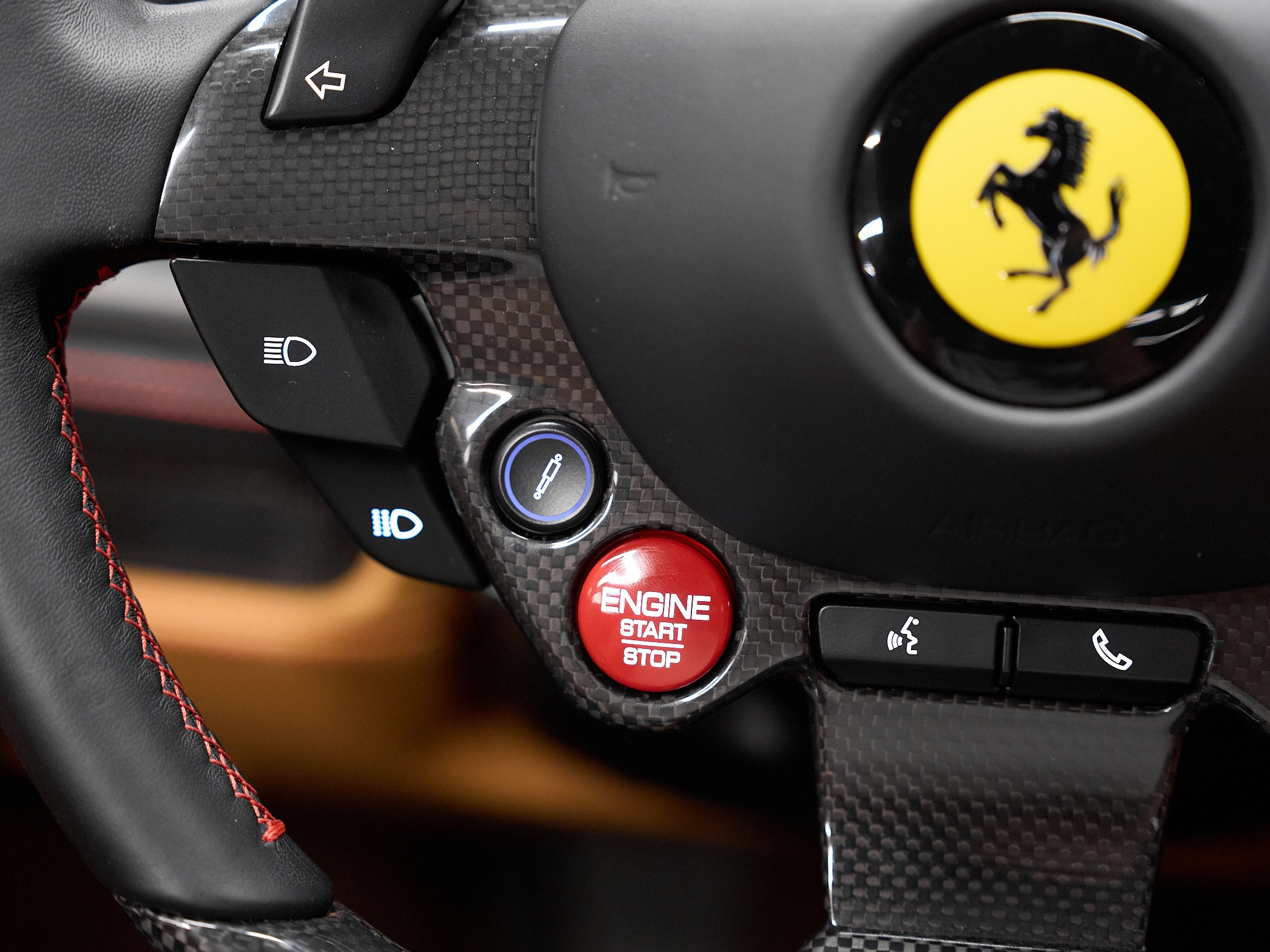 Ferrari F8 Tributo. Kurbanov content-maker