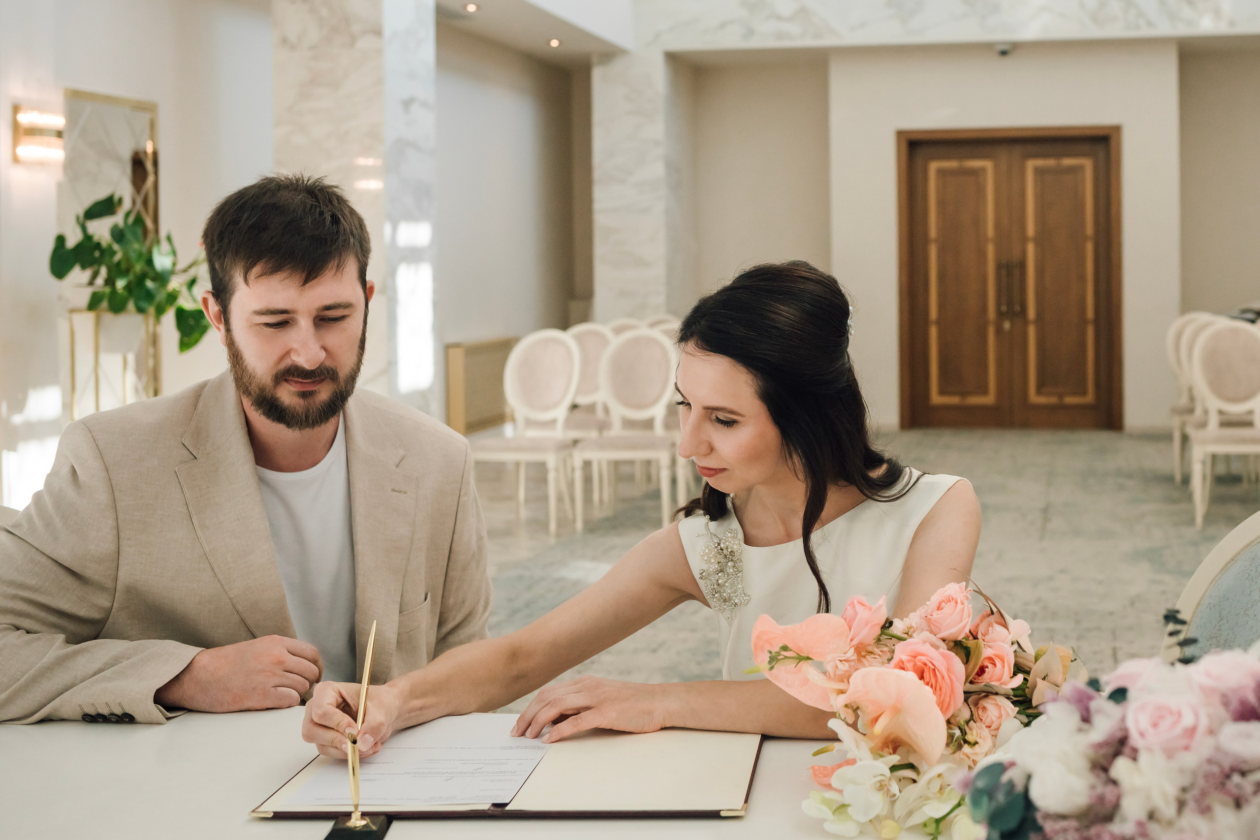 Таня и Миша. Свадьба в лофте. Свадебный и семейный фотограф в Москве Евгения Лисина