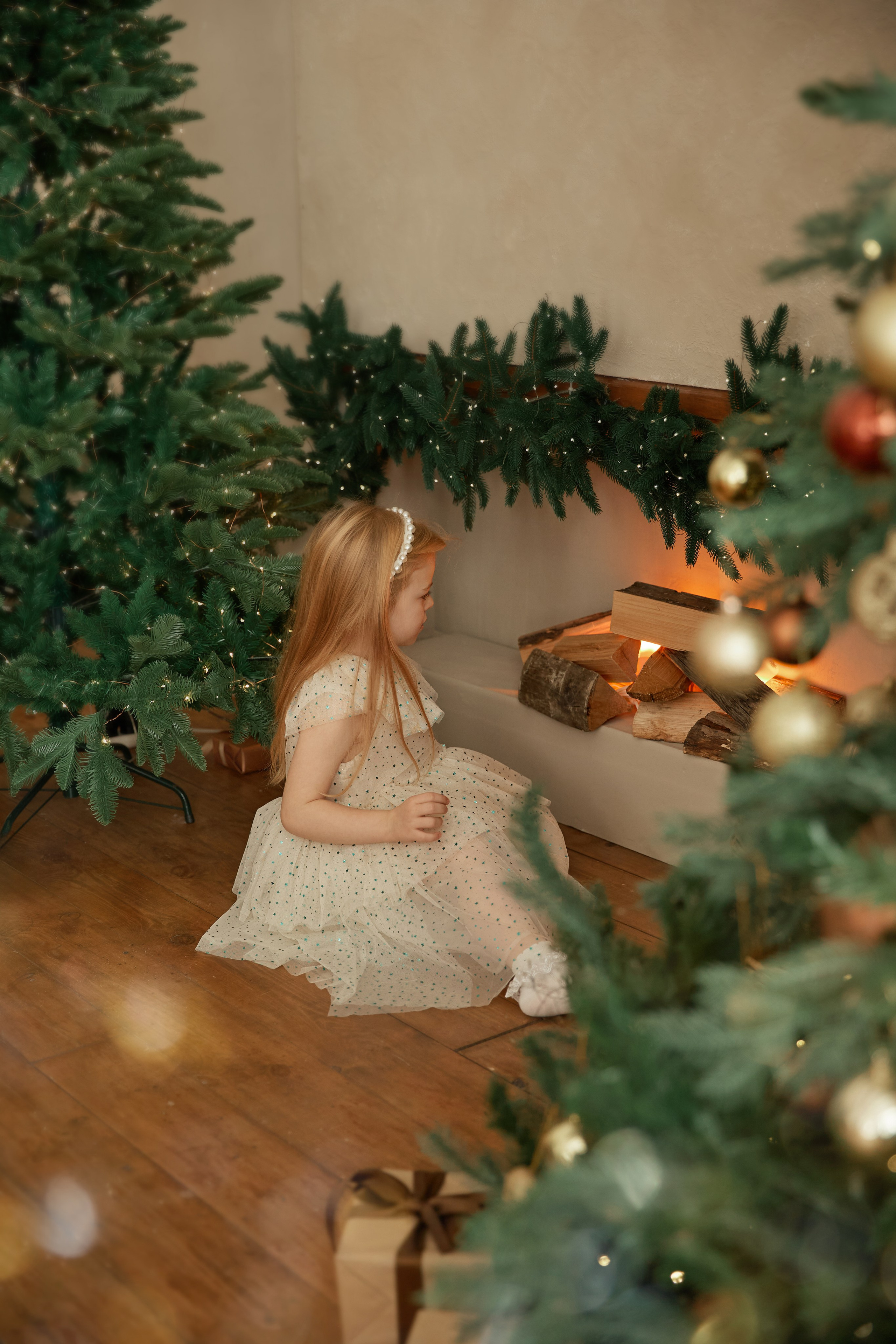 Полина с дочками. Фотограф женского портрета, беременности и материнства Харькова Елена