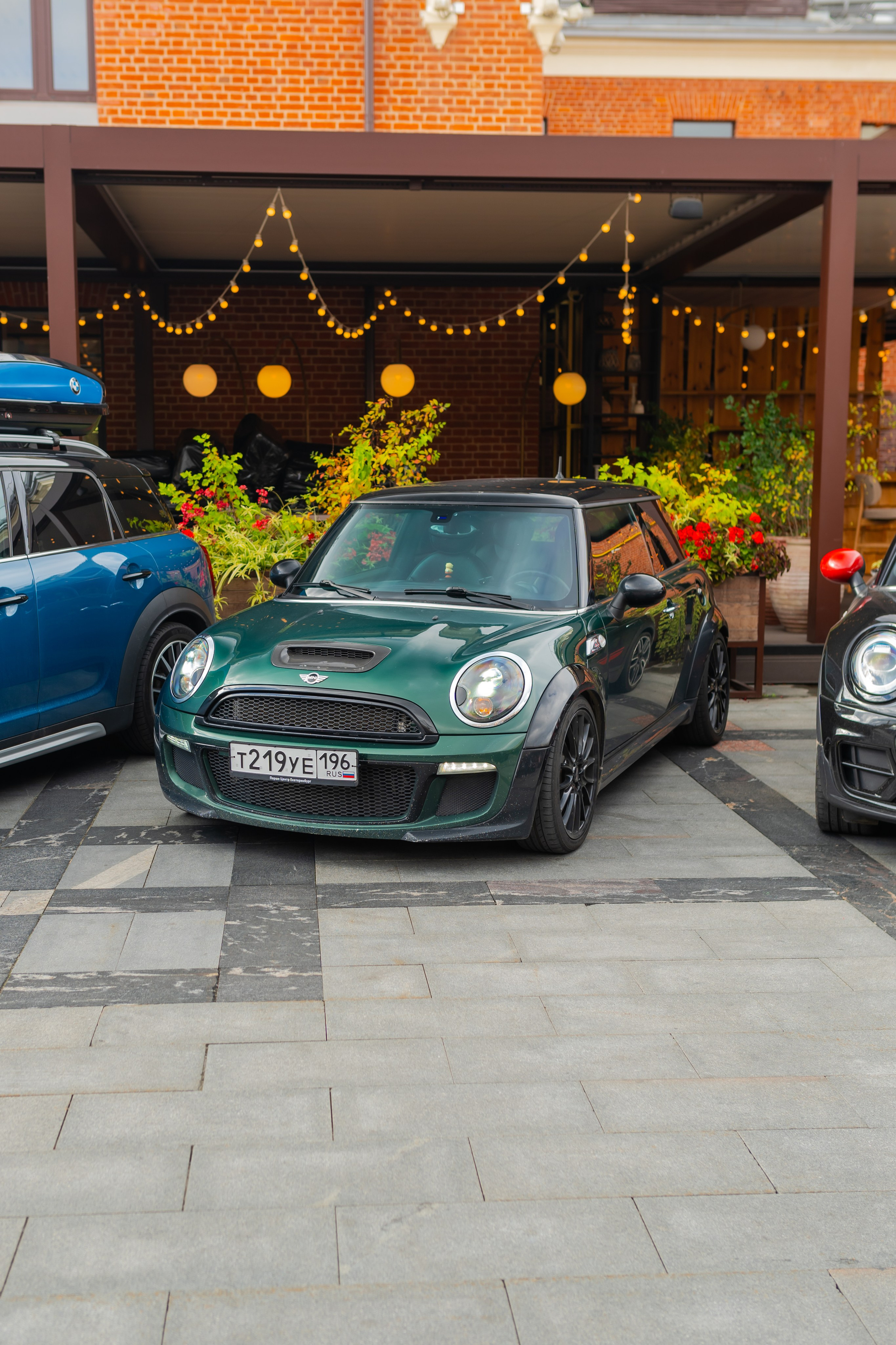 MINI & OLD AUTO BreakFest. Mirllaev