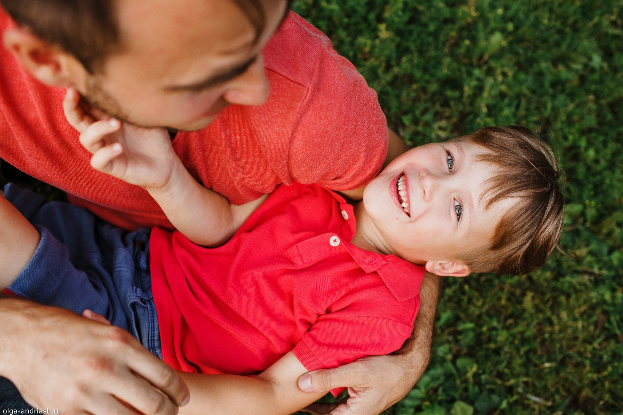 Прогулки на Патриарших прудах. Семейный, портретный и свадебный фотограф в Санкт-Петербурге и Москве