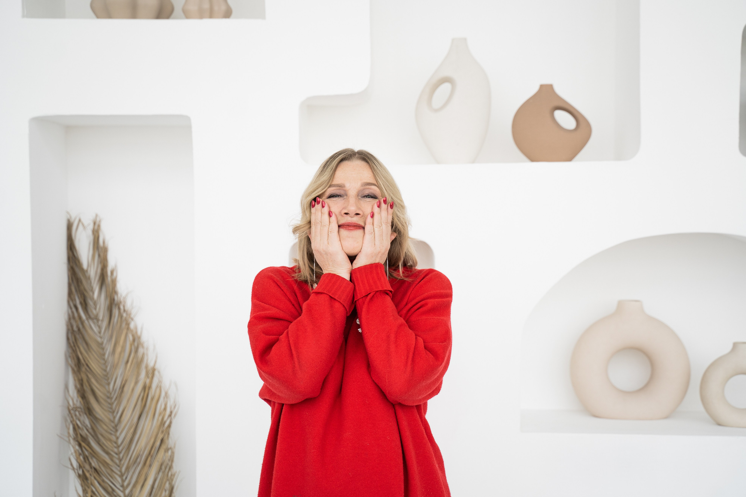 Наталья мастер женских практик. Семейный и женский фотограф, контент фотосессия в Екатеринбурге