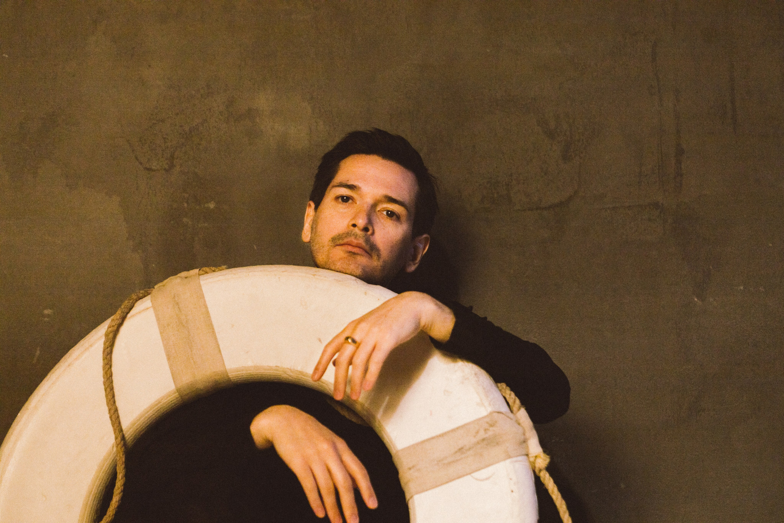 Александр. Студия