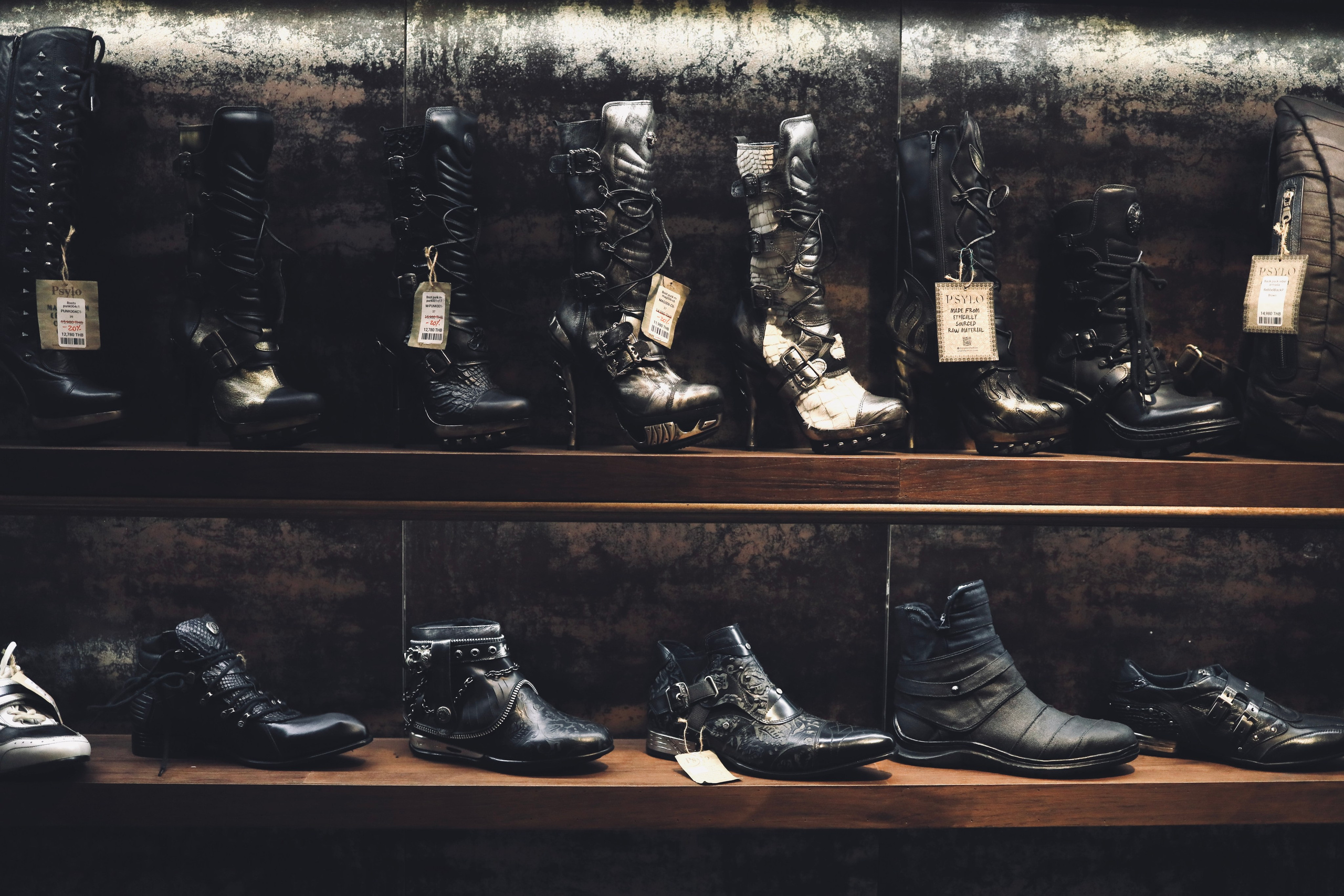 Night inhabitants of Samui Island / Thailand 2024. POLINA MÔMOT