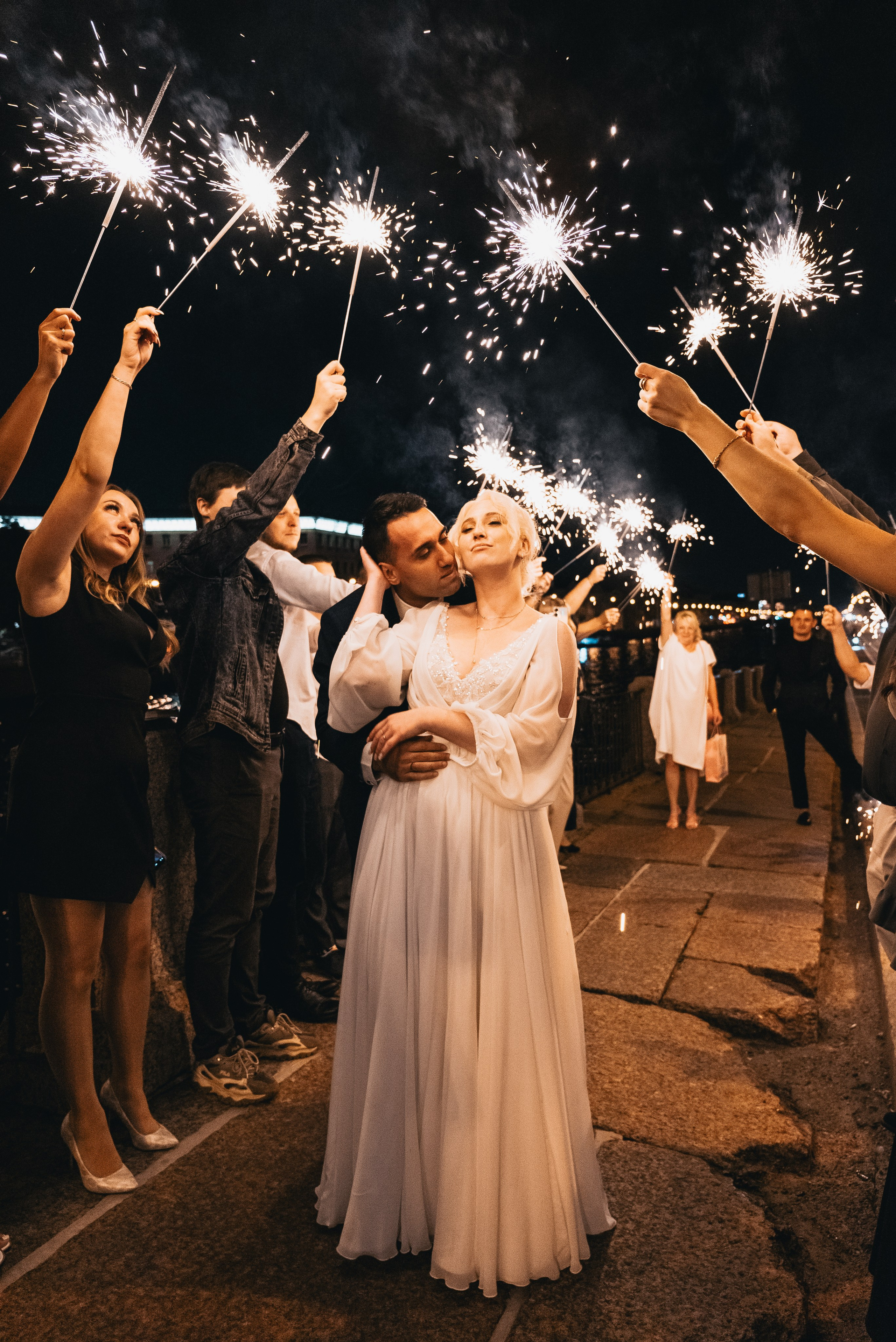 Свадьба в Санкт-Петербурге. Анастасия Петрович фотограф, фотокорреспондент в Москве и Санкт-Петербурге. Фотосъёмка репортажа, мероприятия, корпоративная съёмка, контент