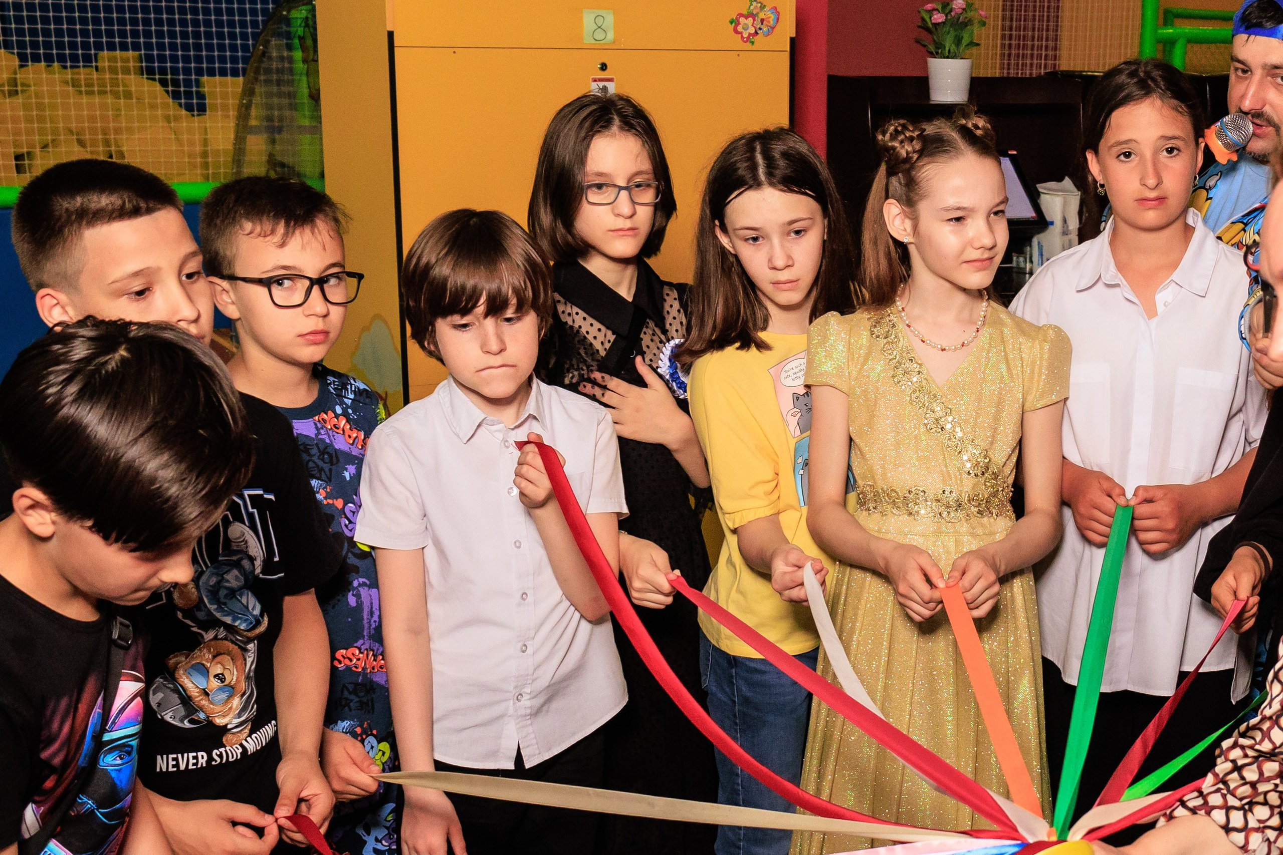 Выпускной 4 класс. Фотограф в Москве Дмитрий Емельянов