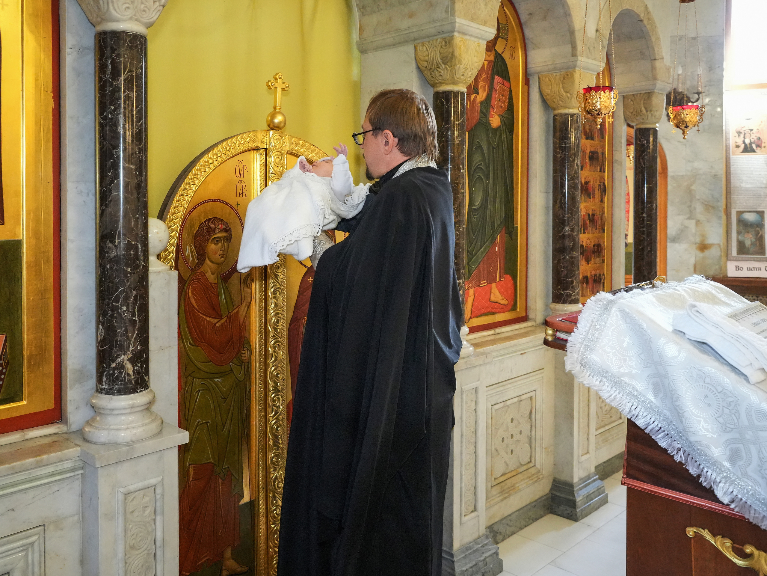 В Соборе. Фотограф Марина Гребенюк Белгородская область город Губкин