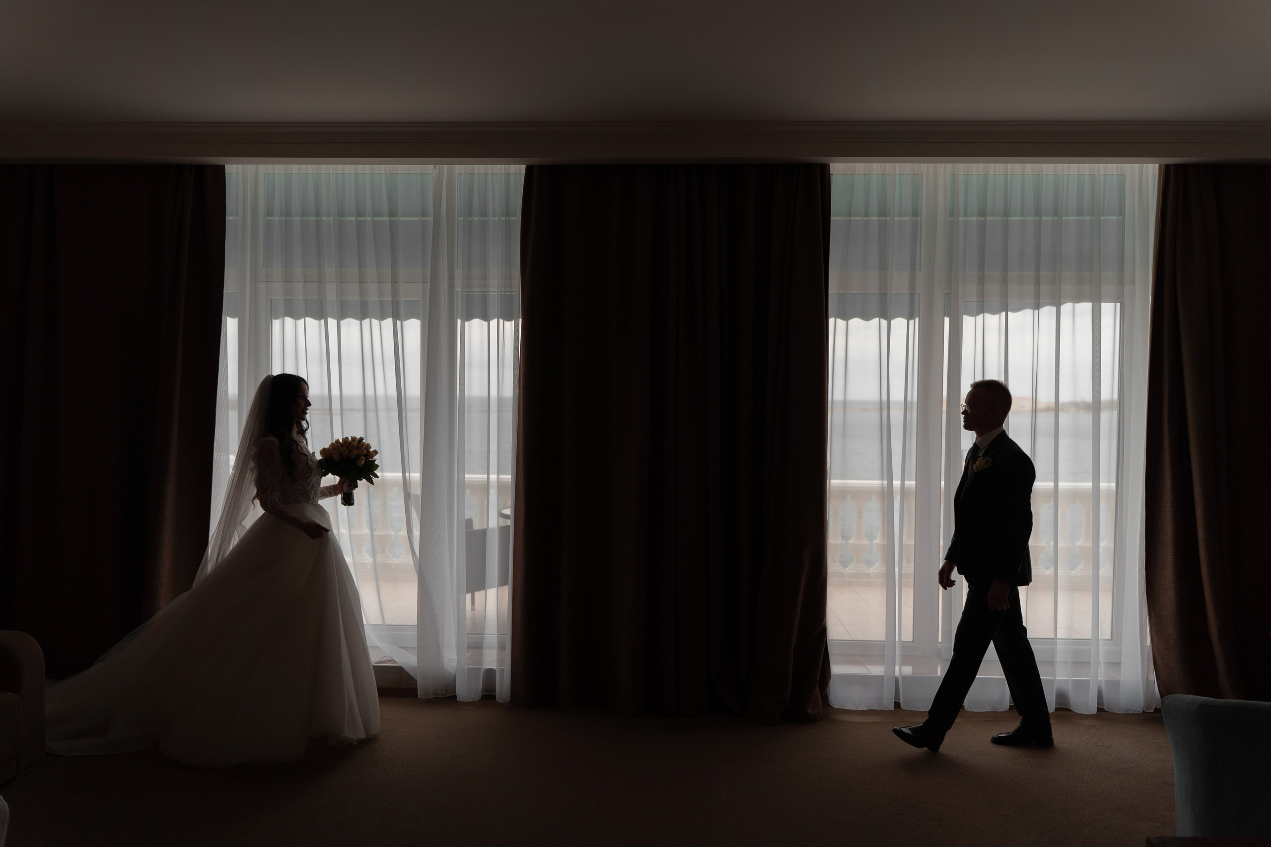 12 часов любви в кадрах. Свадебный и семейный фотограф в Севастополе и в Крыму