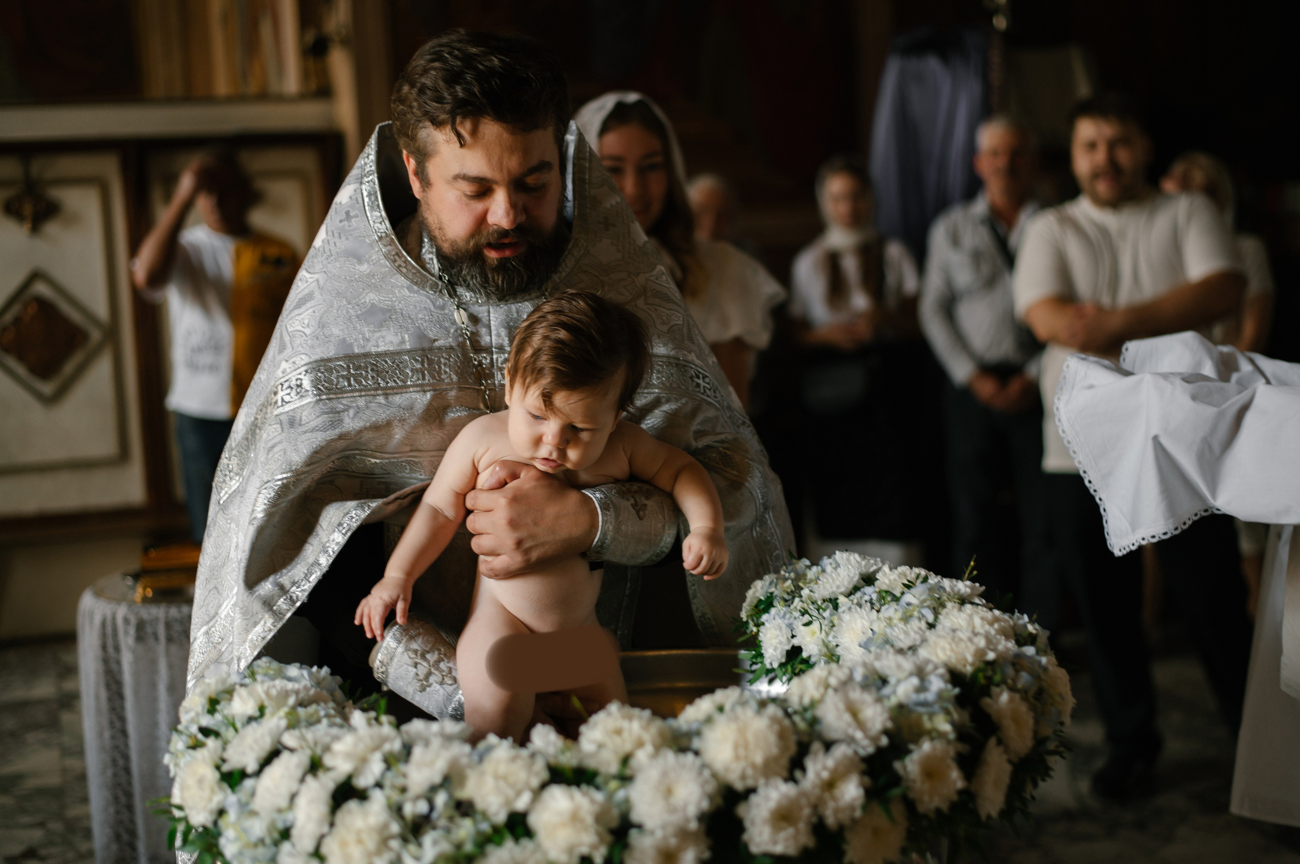 Фотограф на крещение. Фотосессия таинства крещения. Храм Воскресения Словущего в Даниловской Слободе. Семейный и свадебный фотограф в Москве Татьяна Николаева