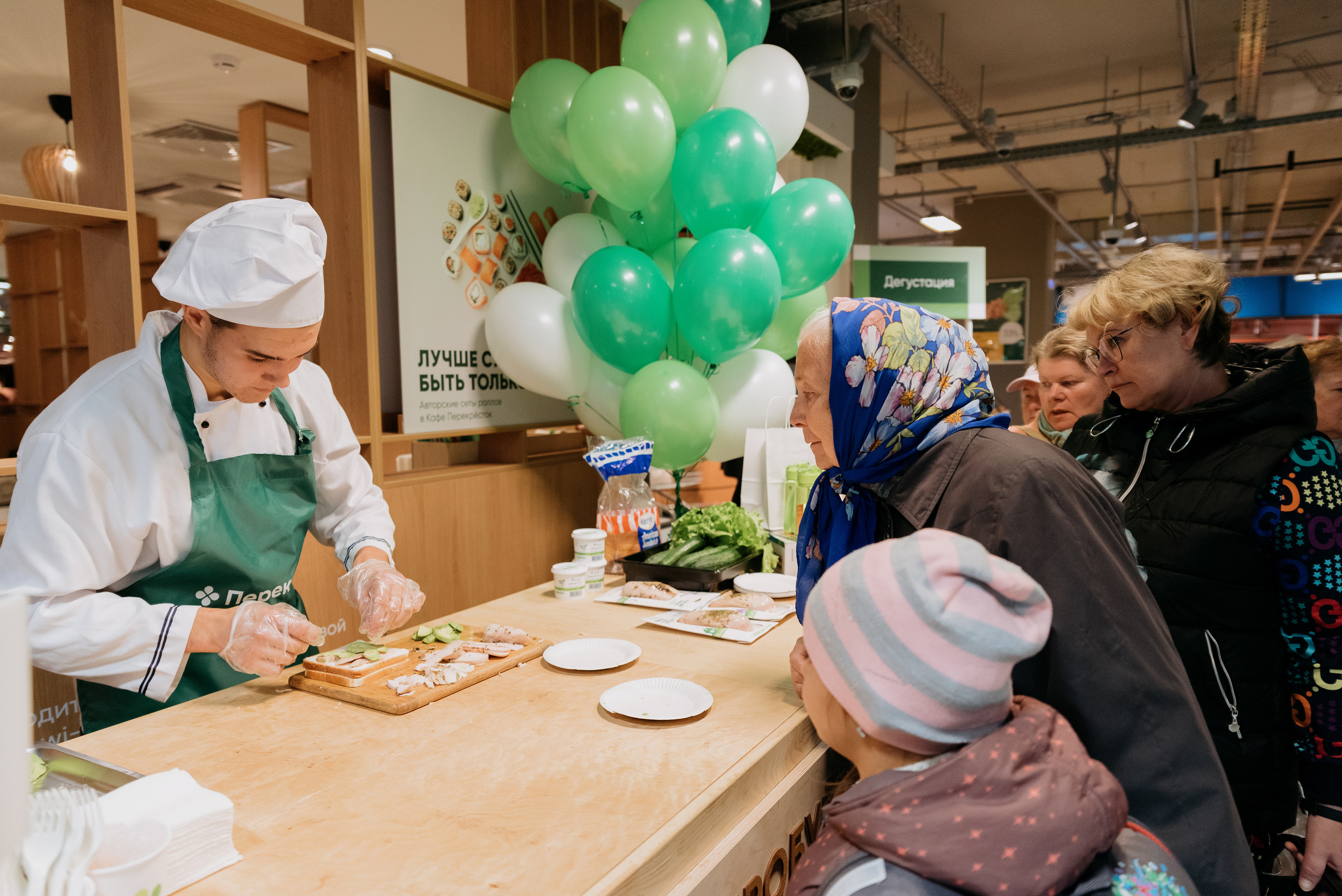 Открытие магазина Перекрёсток. Фотограф в Москве