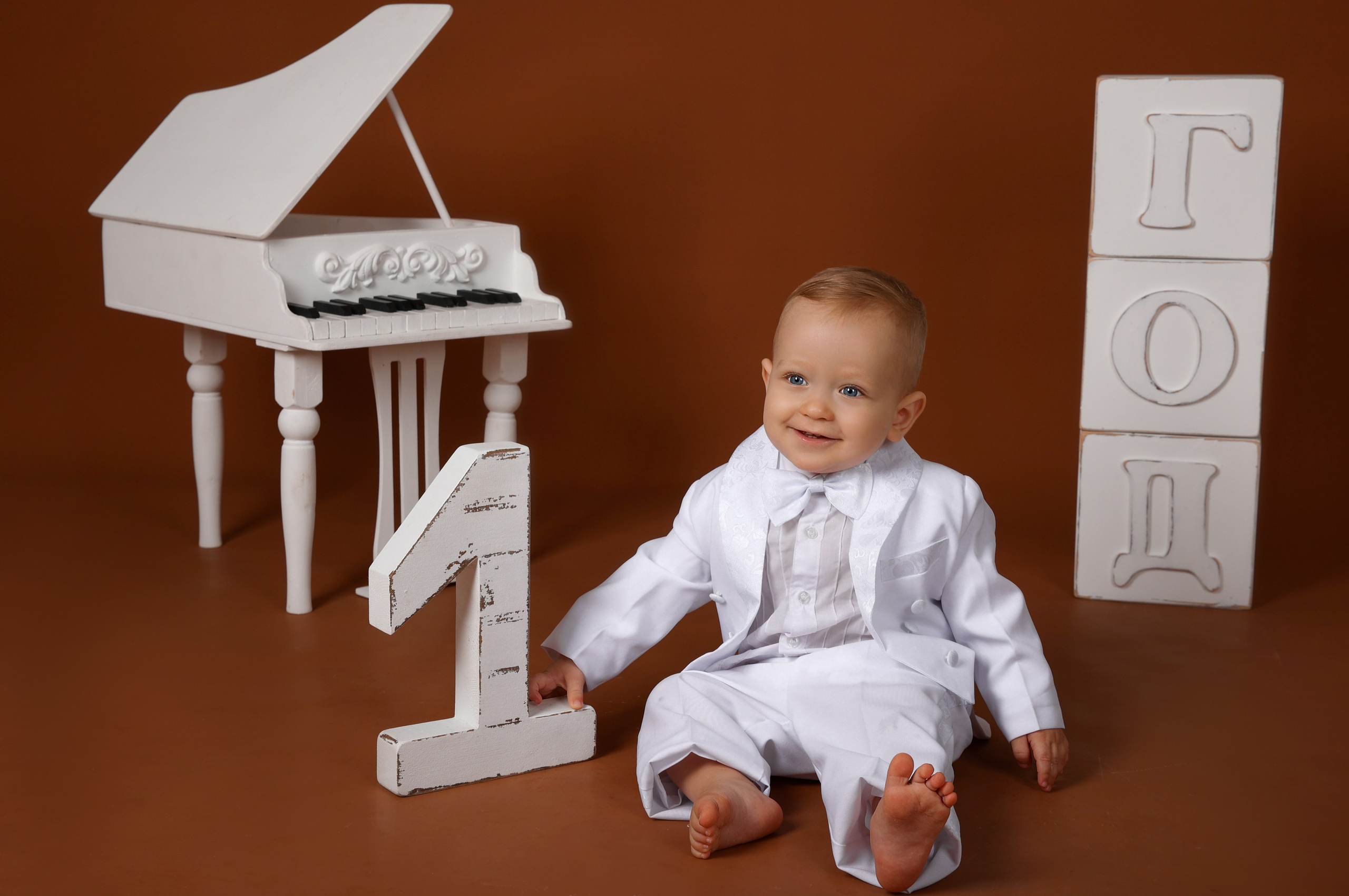 Фотосессия 1 год (от 6 мес до 3 лет). Детский фотограф новорождённых в Ростове-на-Дону. Фотограф крещения. Фотограф Беременности. Детская фотосессия на год