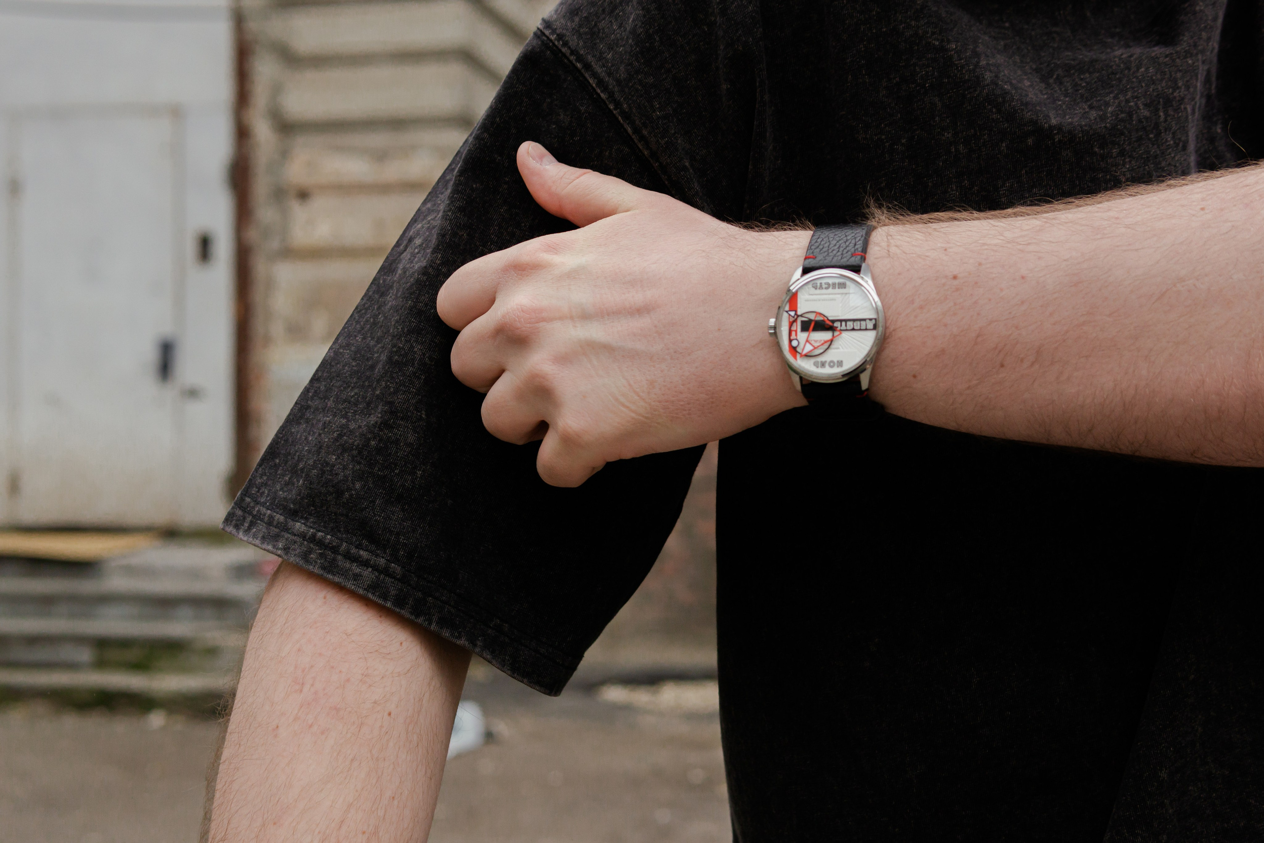 Съемка мерча БЛТ* Semiotica в городе. Фотограф-анималист Ксения Воробьева, Москва