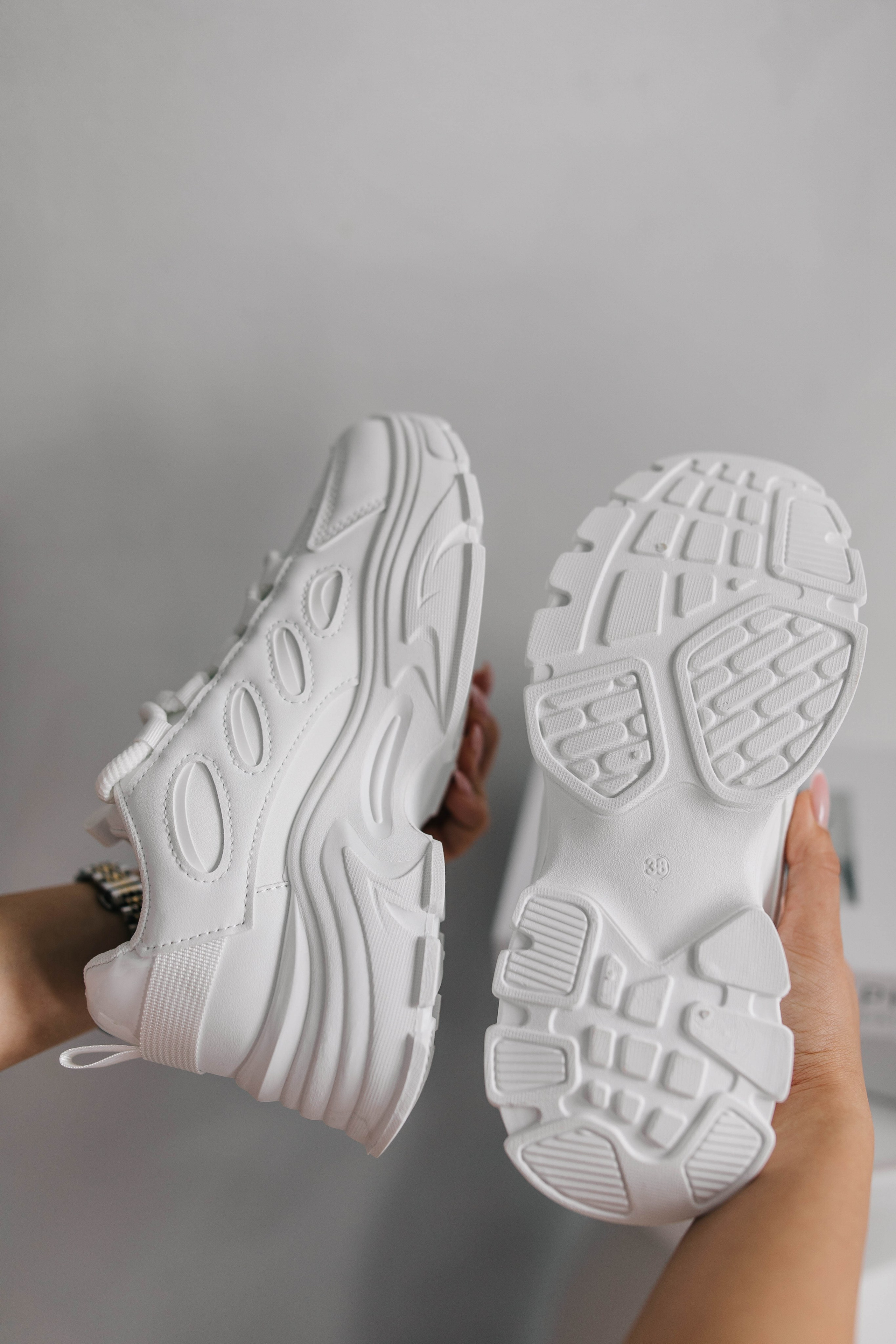 Кроссовки как в Pinterest. Профессиональный фотограф