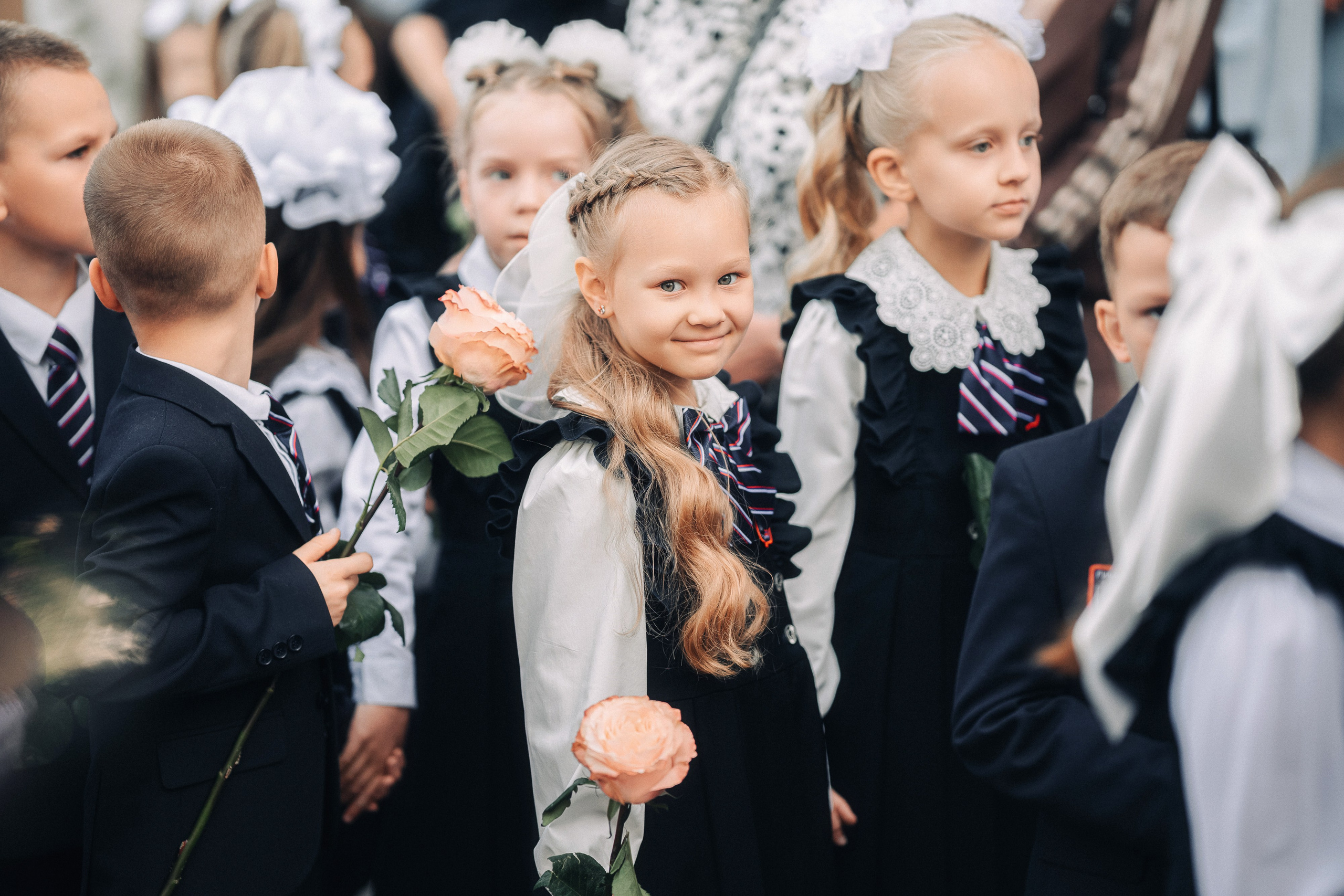 «Здравствуй, школа!» 1 Сентября. Свадебный и репортажный фотограф в Воронеже Роман Янко