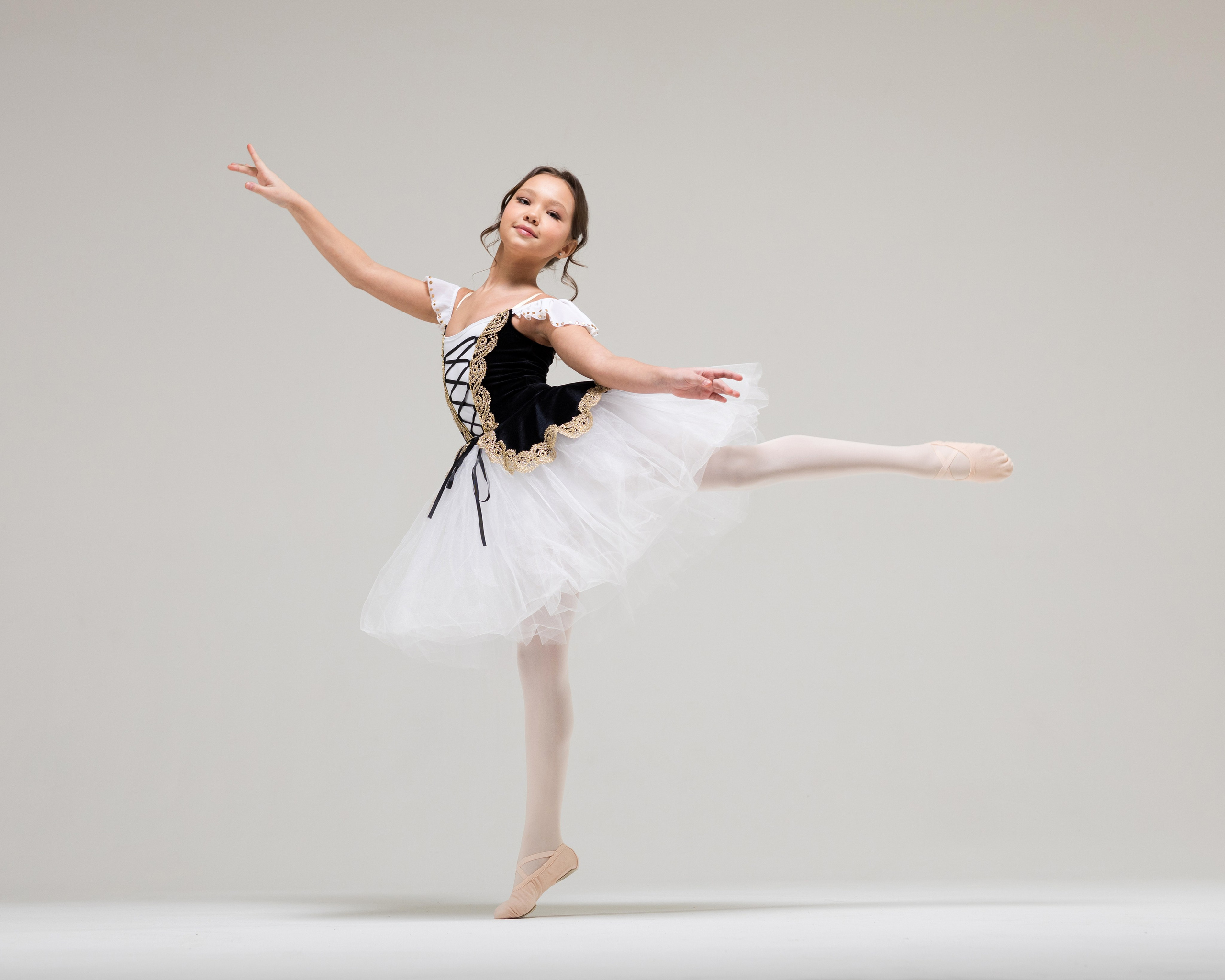 Балетная съёмка на белой циклораме и фонах. Балетный фотограф Алина Ханько — Душа Балета