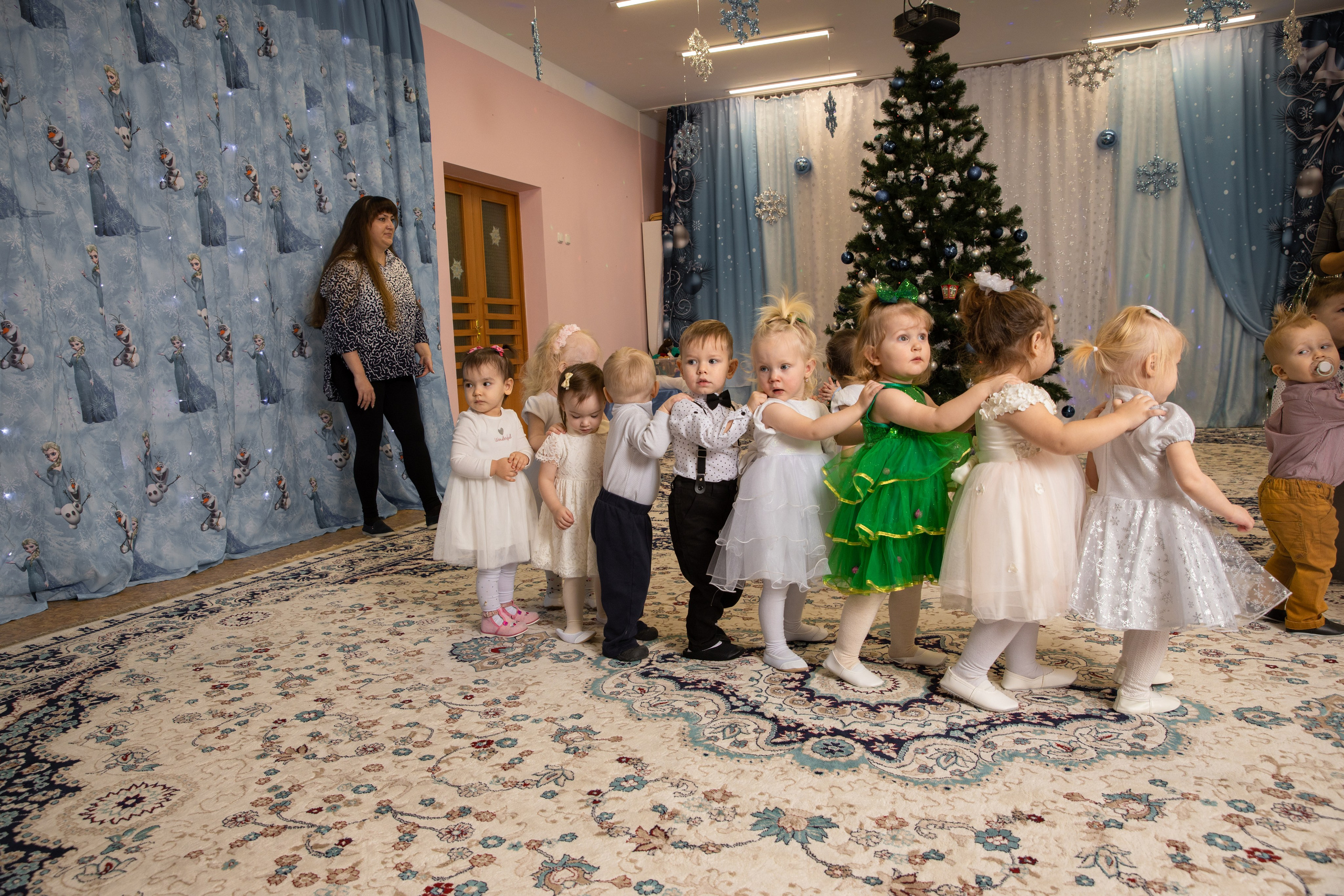 Новогодний утренник Успех. Фотограф в Железнодорожном и Балашихе