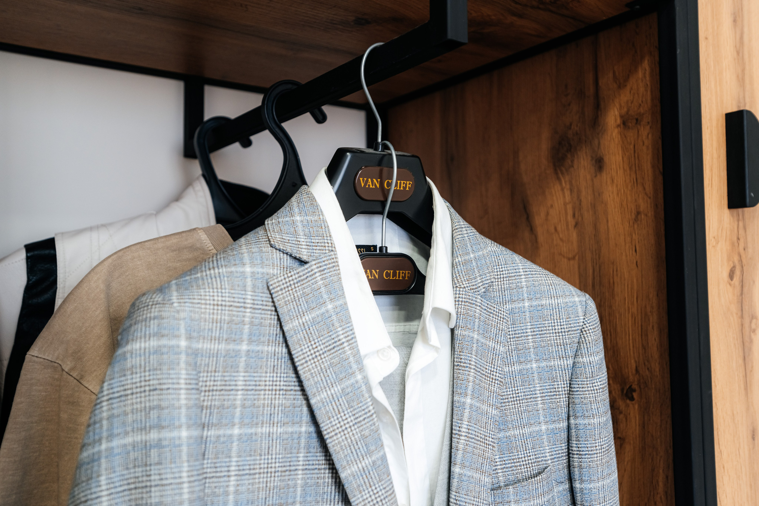 Мебель на заказ Ставрополь. LoftKost изготовление мебели Лофт в Ставрополе