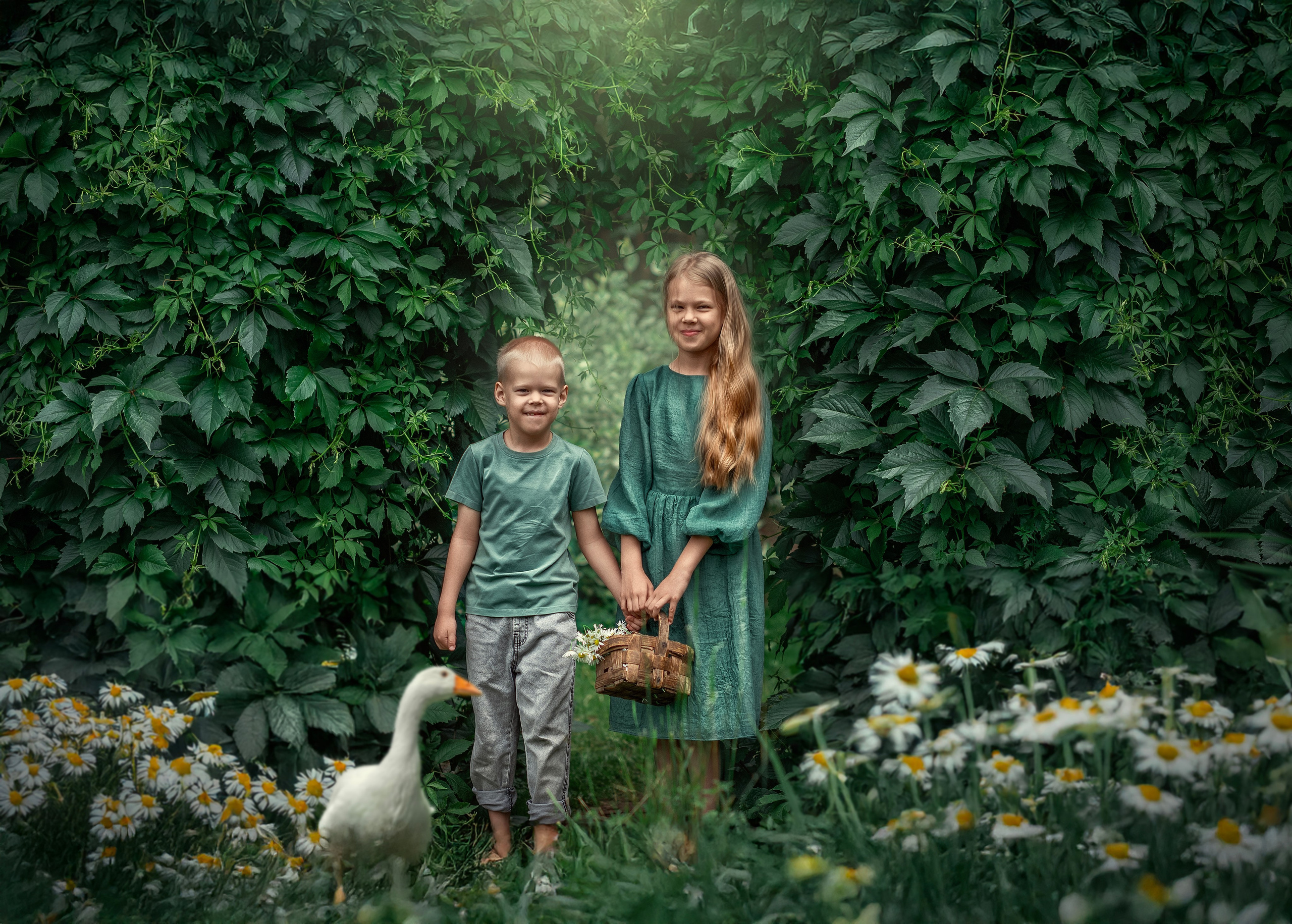 В САДУ. Семейный фотограф Екатеринбург Лора Мур