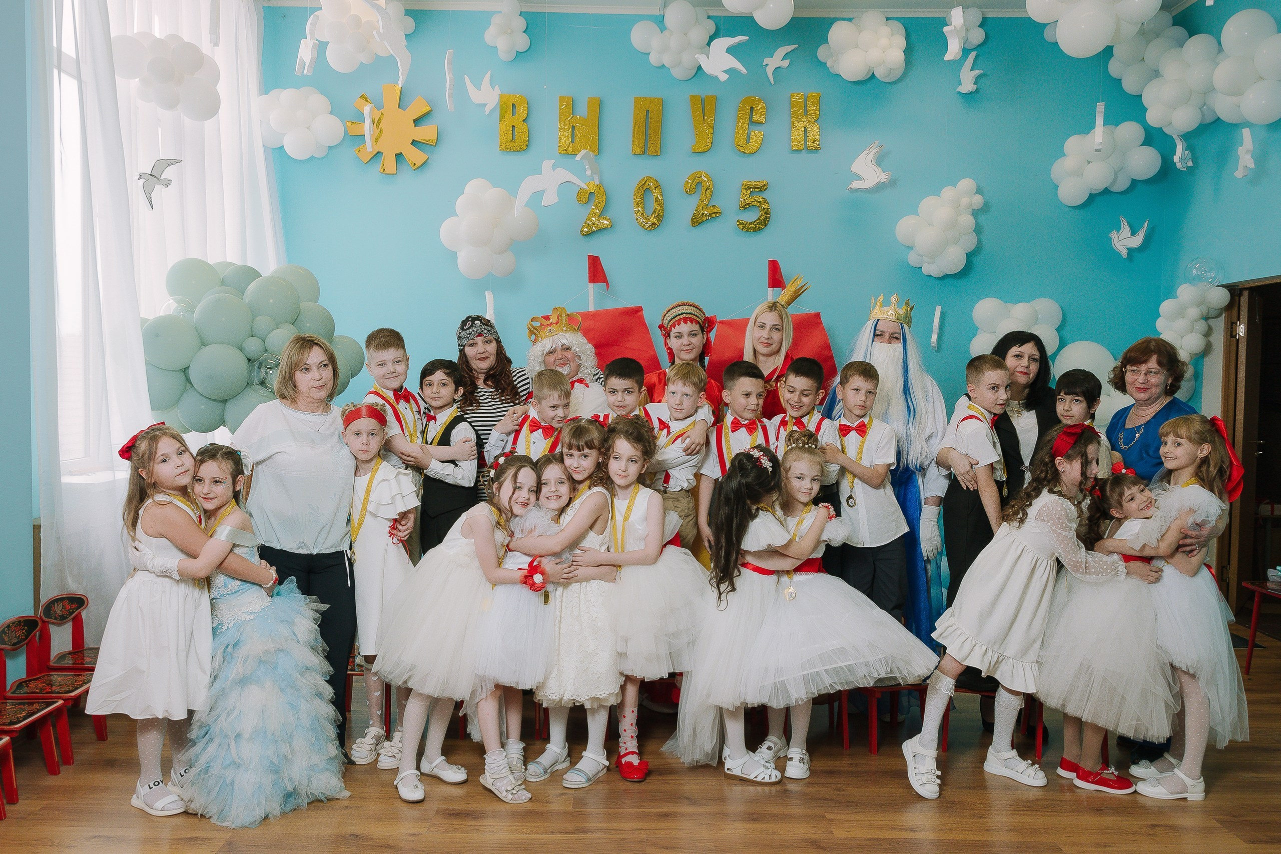 Выпускной 10 ДС. Выпускные альбомы Натальи Бутко: Новороссийск, Анапа, Геленджик