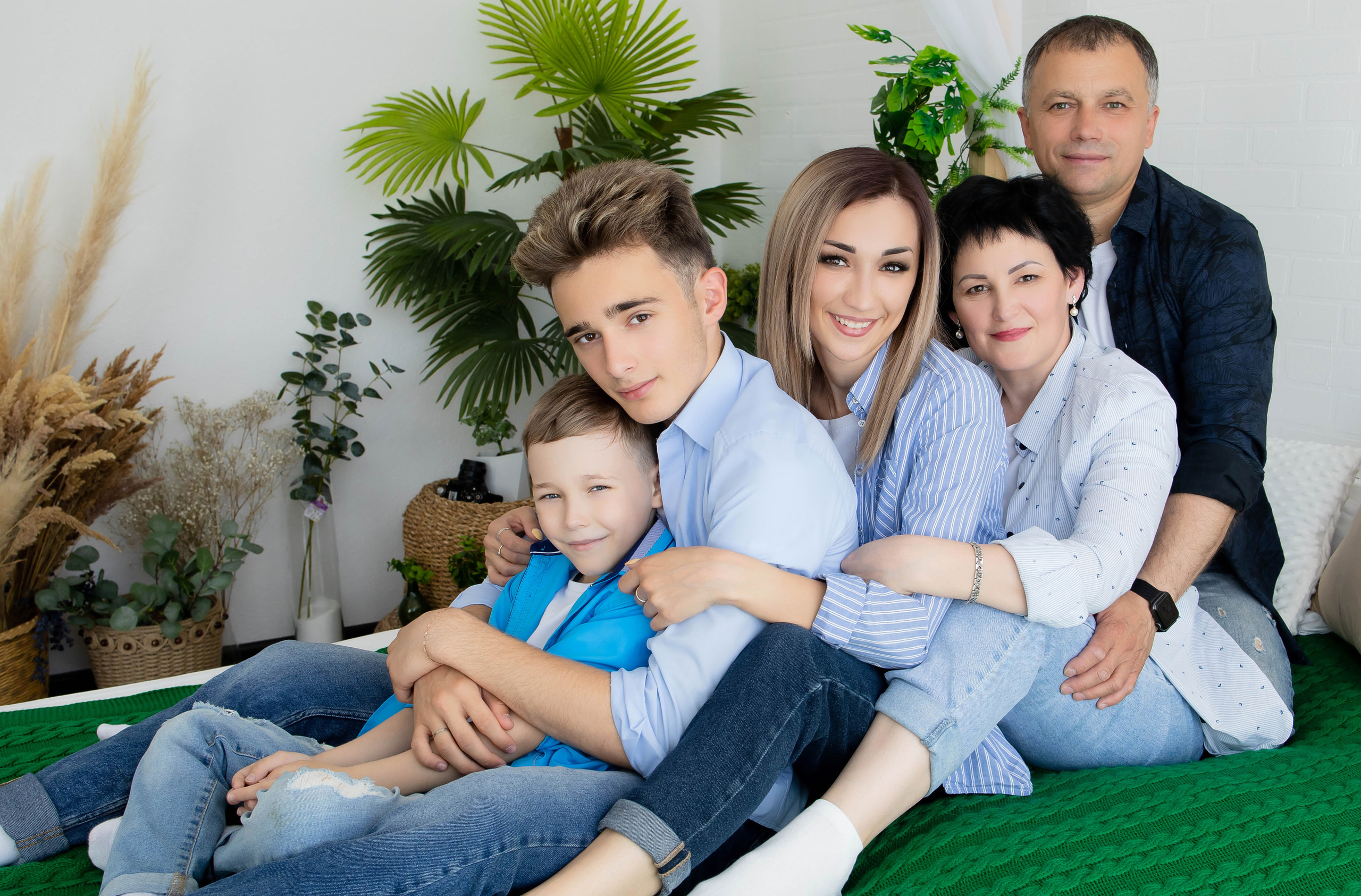 София с семьей