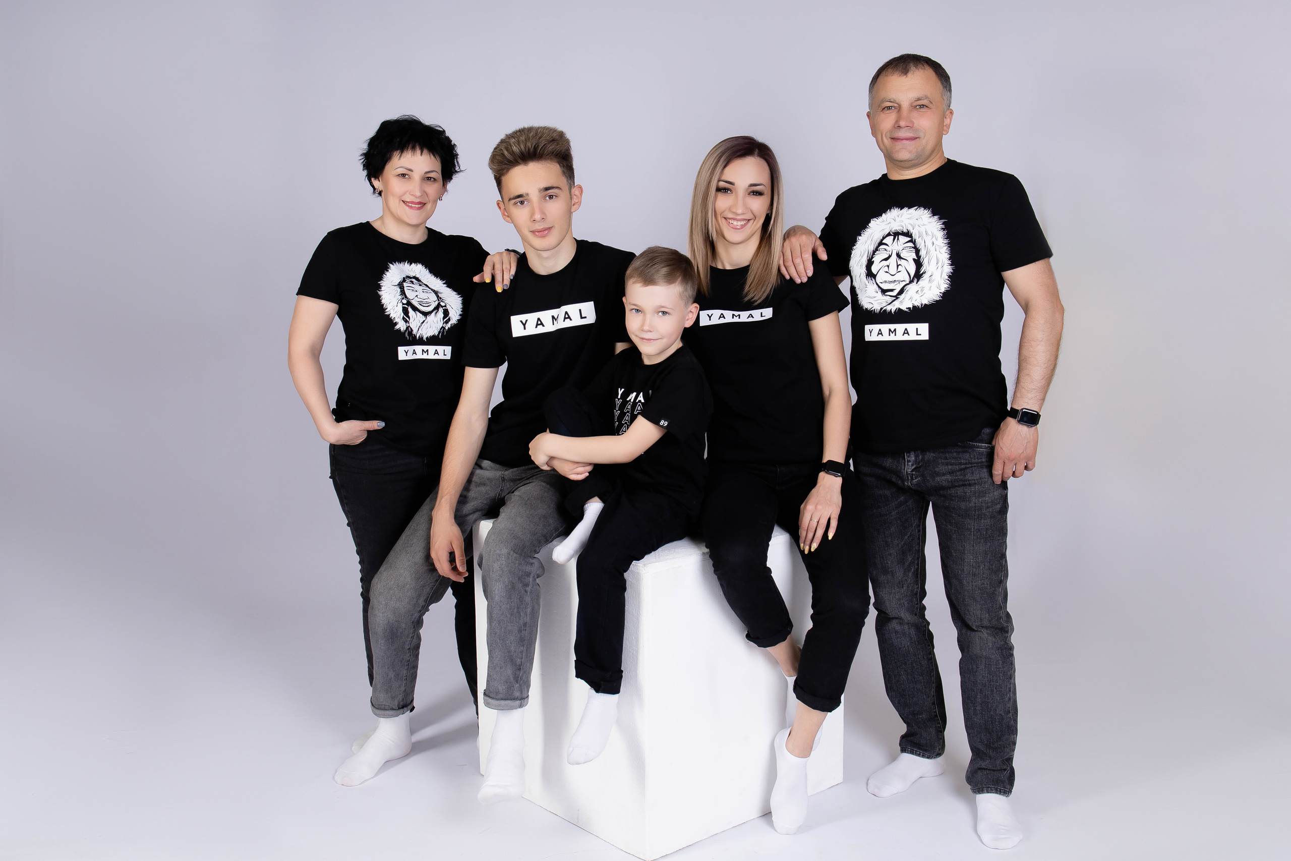 София с семьей