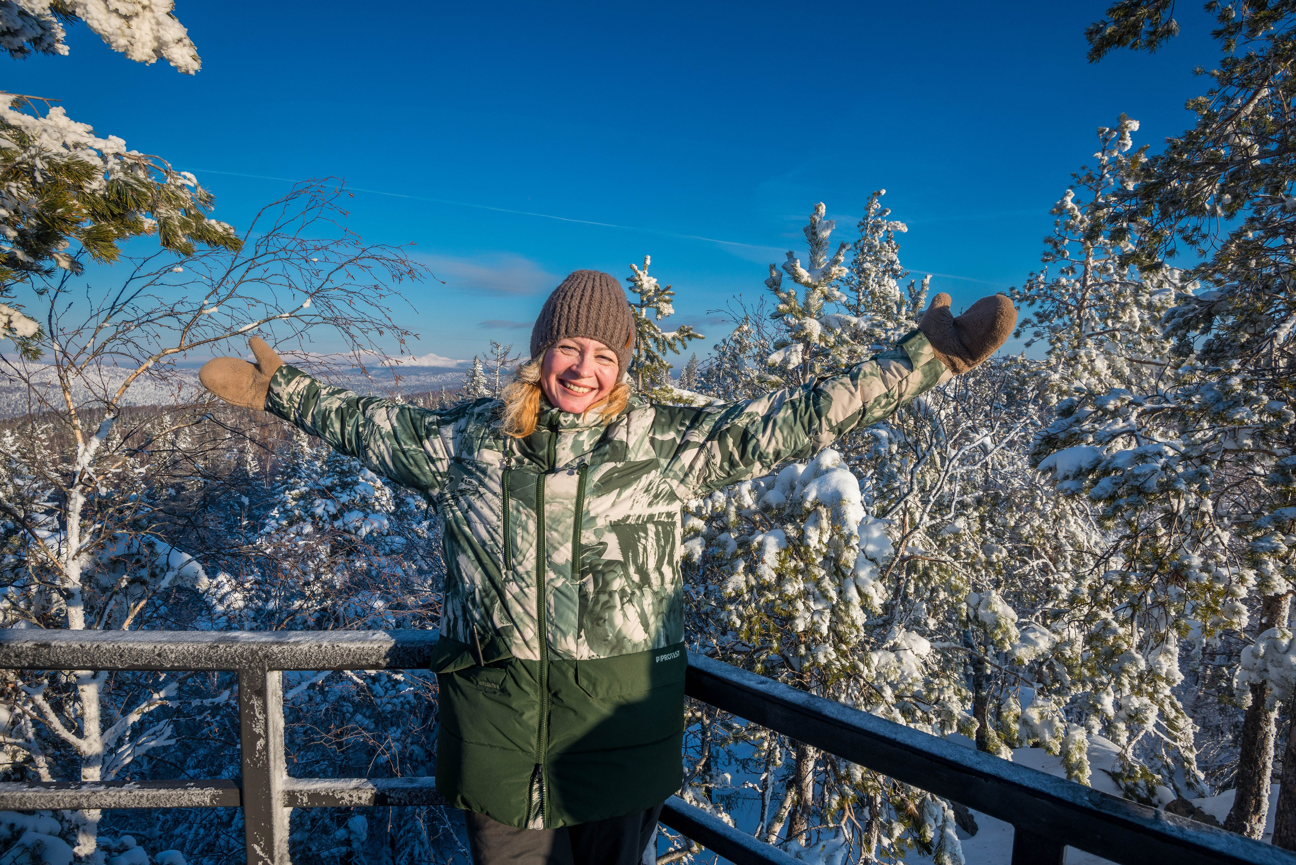Таганай Семибратка, Парк Бажова, ледяной фонтан 06.01.2024. Свадебный фотограф на Урале Виктор Соколов