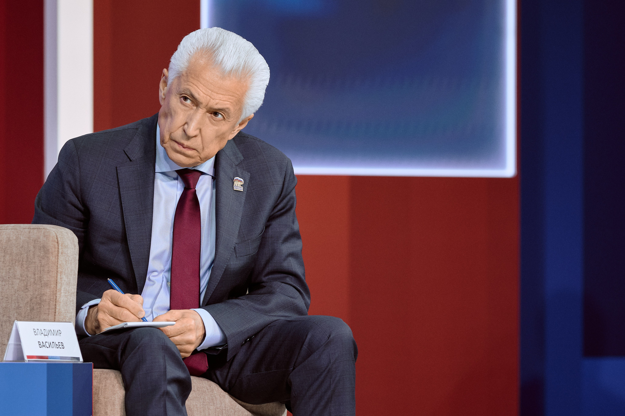 Politics. Зиборов Александр