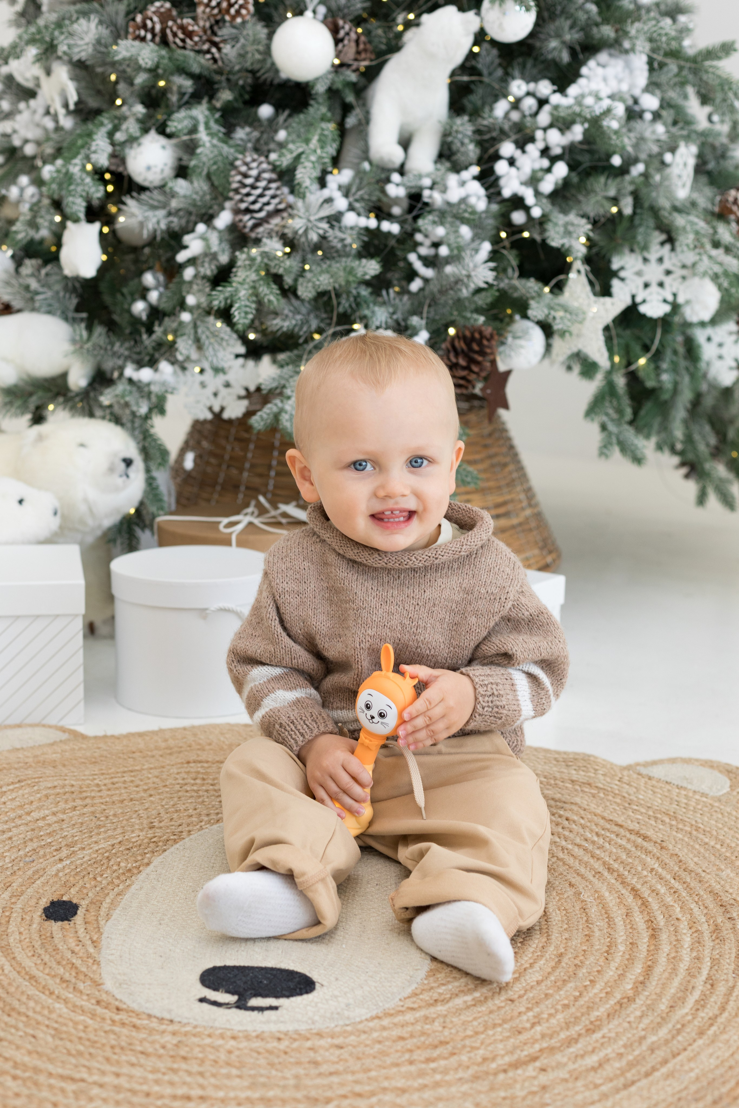 Новогодняя фотосессия для детского бренда. Детский и контент фотограф Надя Волкова Санкт-Петербург