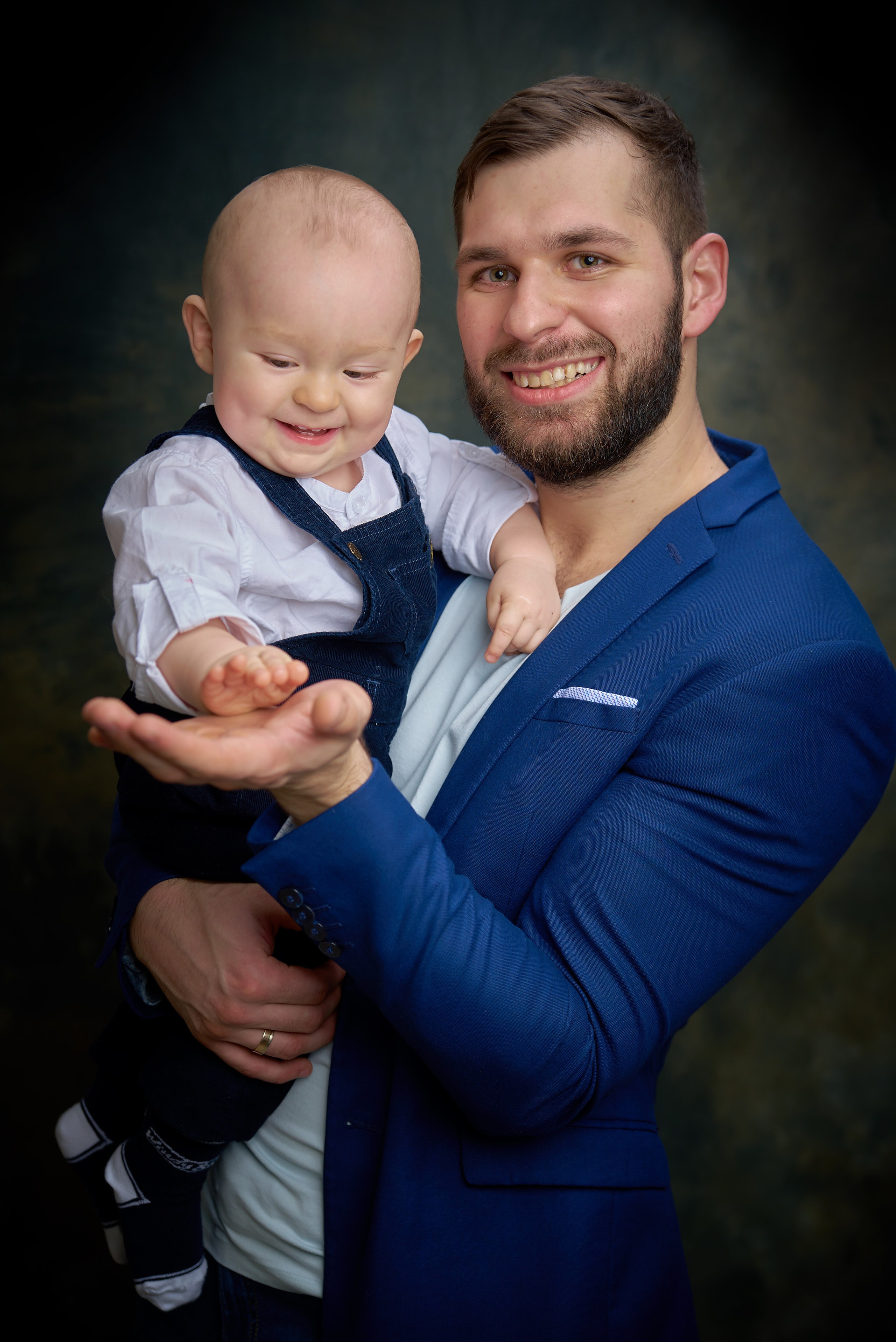 Family and children's photo shoots. Max Matvich and Victoria Basova are professionals in their field