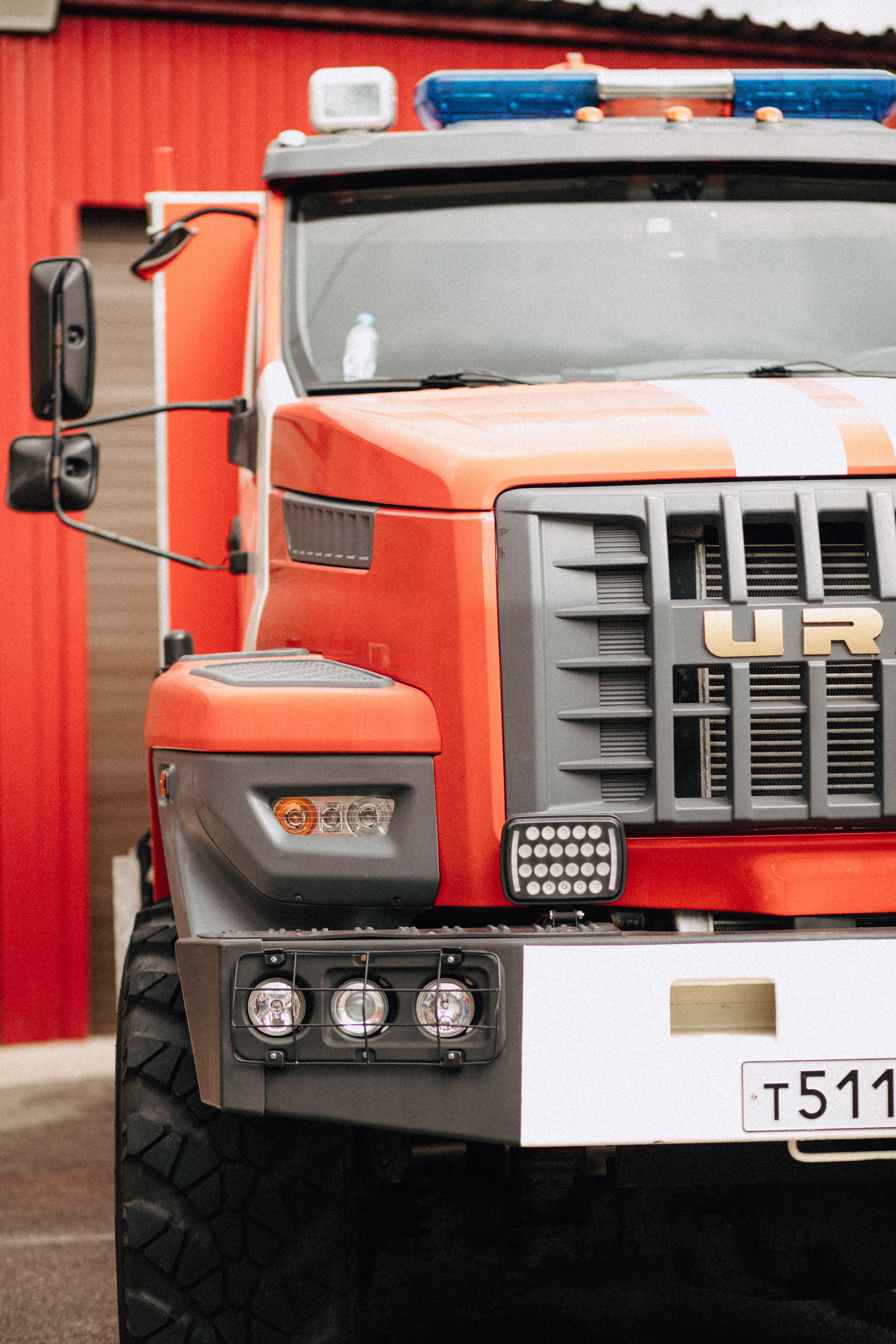 ПОЖАРНАЯ МАШИНА. Елизавета Федотова | фэшн-фотограф