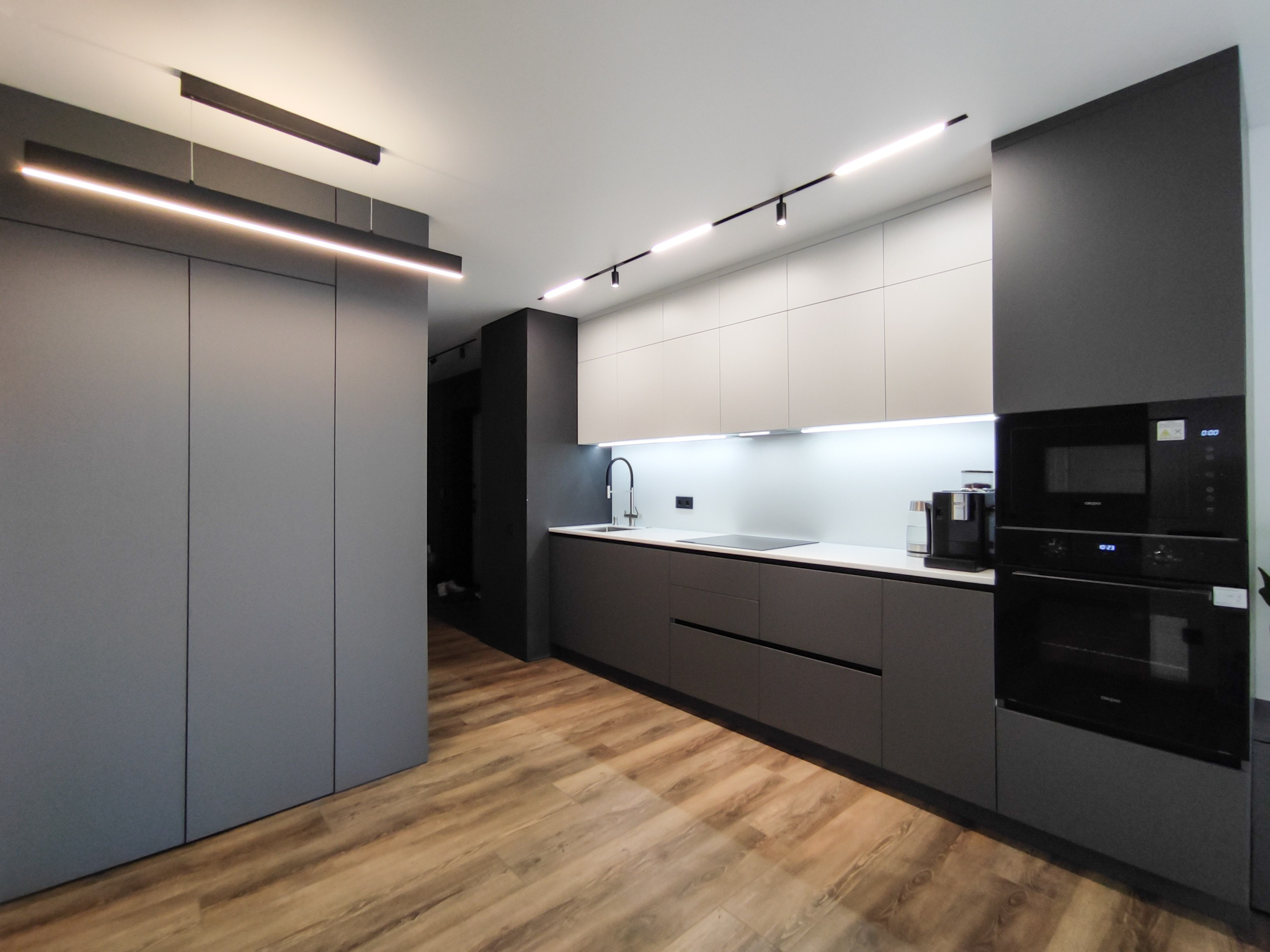 Для мебельных производств. Семейный фотодуэт Ирина и Николай Власьевы. Фотосессии в Новосибирске