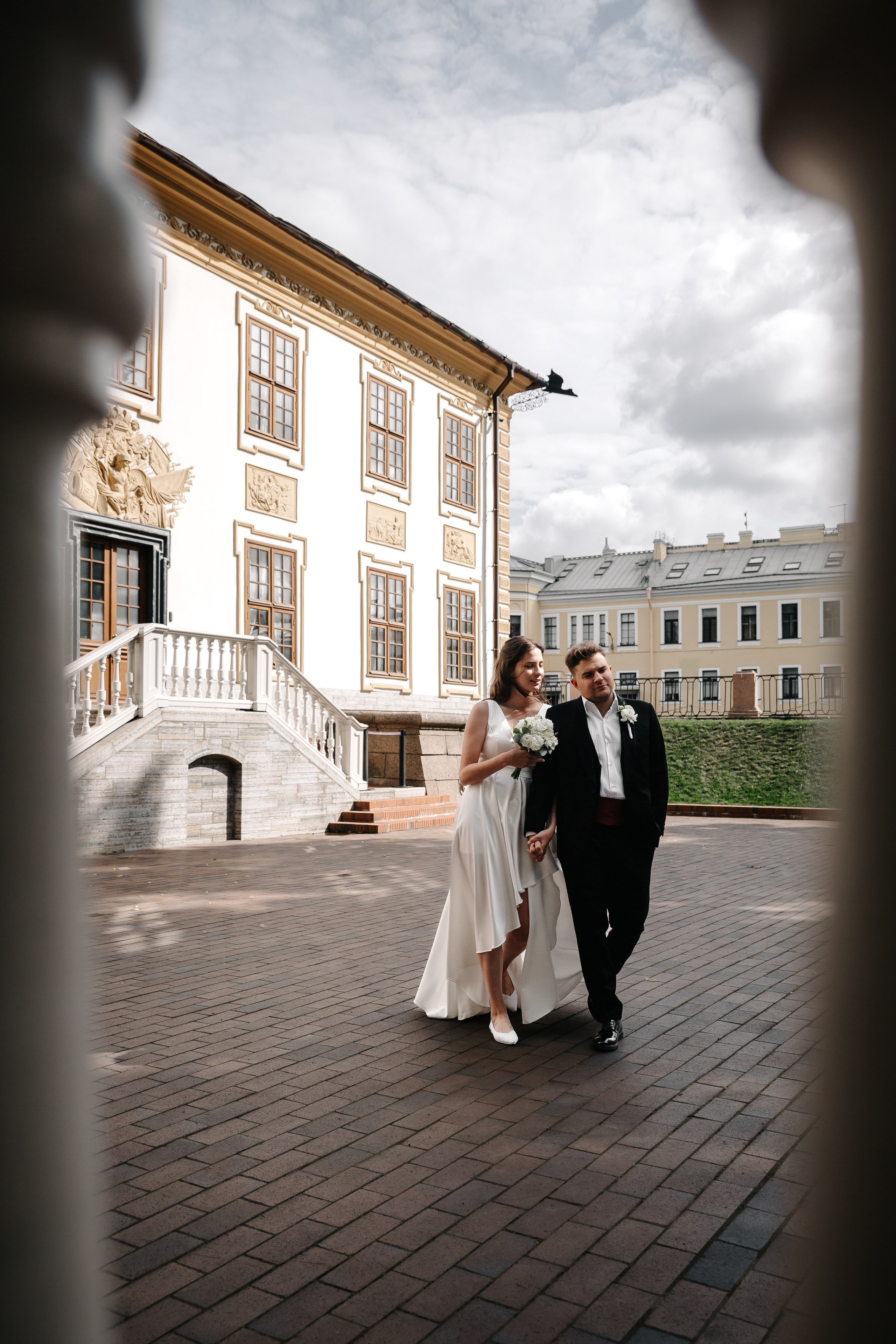 КРОНШТАДТСКИЙ ЗАГС | Август, Летний сад, Исаакий. Свадебный фотограф в Санкт-Петербурге Полина Корзухина