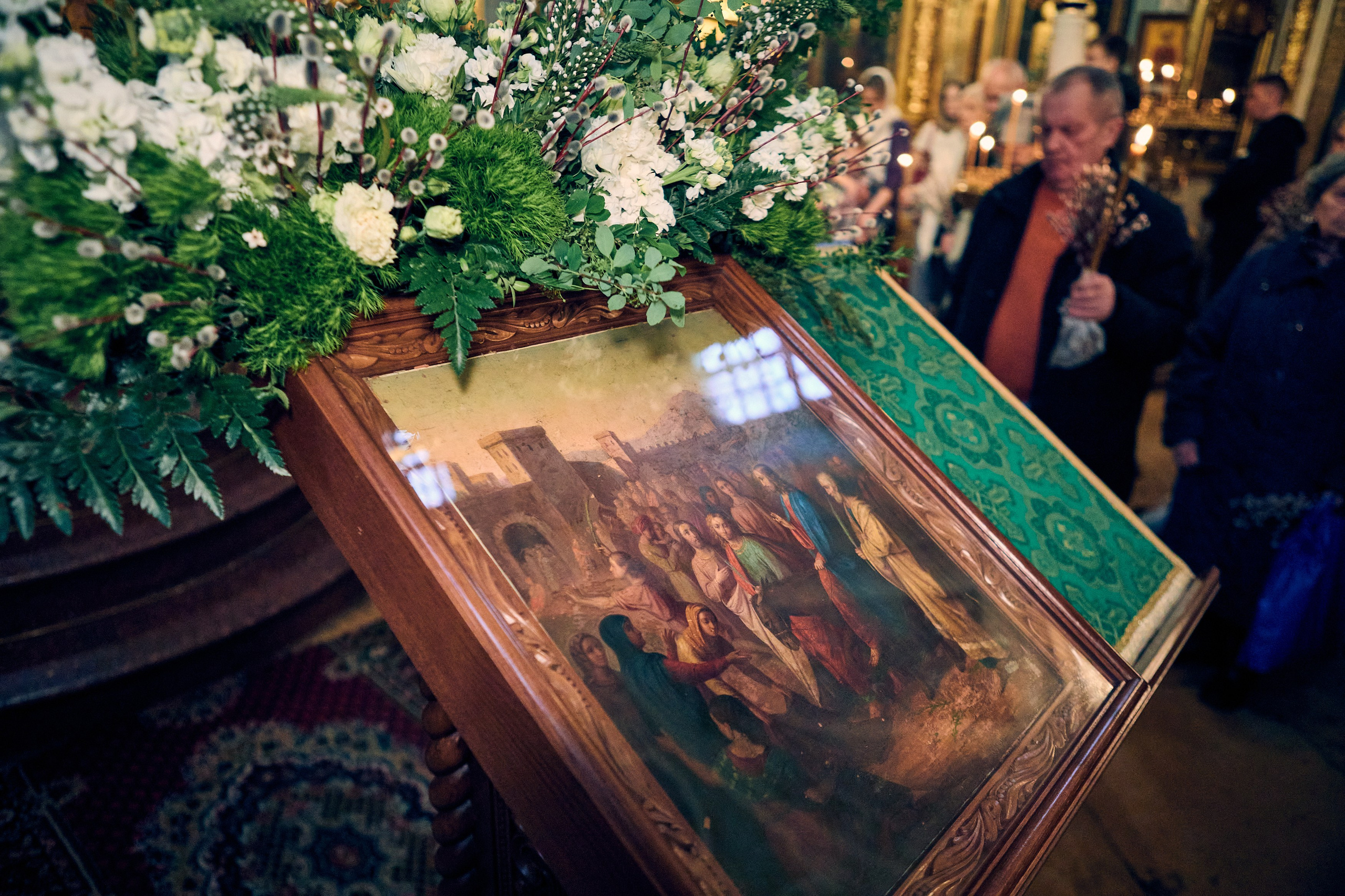 ВСЕНОЩНАЯ НА ВЕРБНОЕ ВОСКРЕСЕНИЕ. DMITRY MOISEENKO — фотограф, художник, топ-стилист