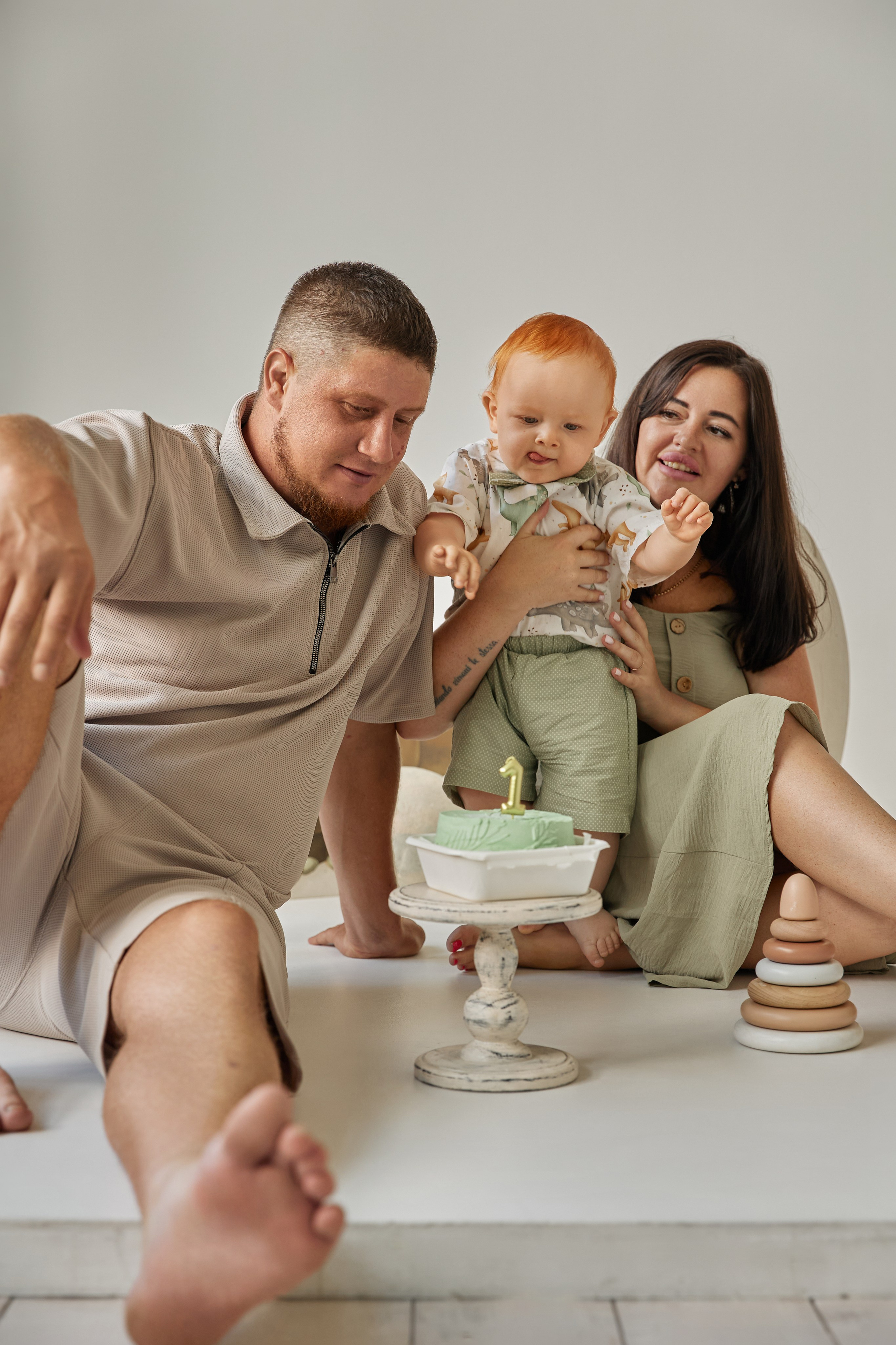 Годовасие Сережи. Фотограф женского портрета, беременности и материнства Харькова Елена