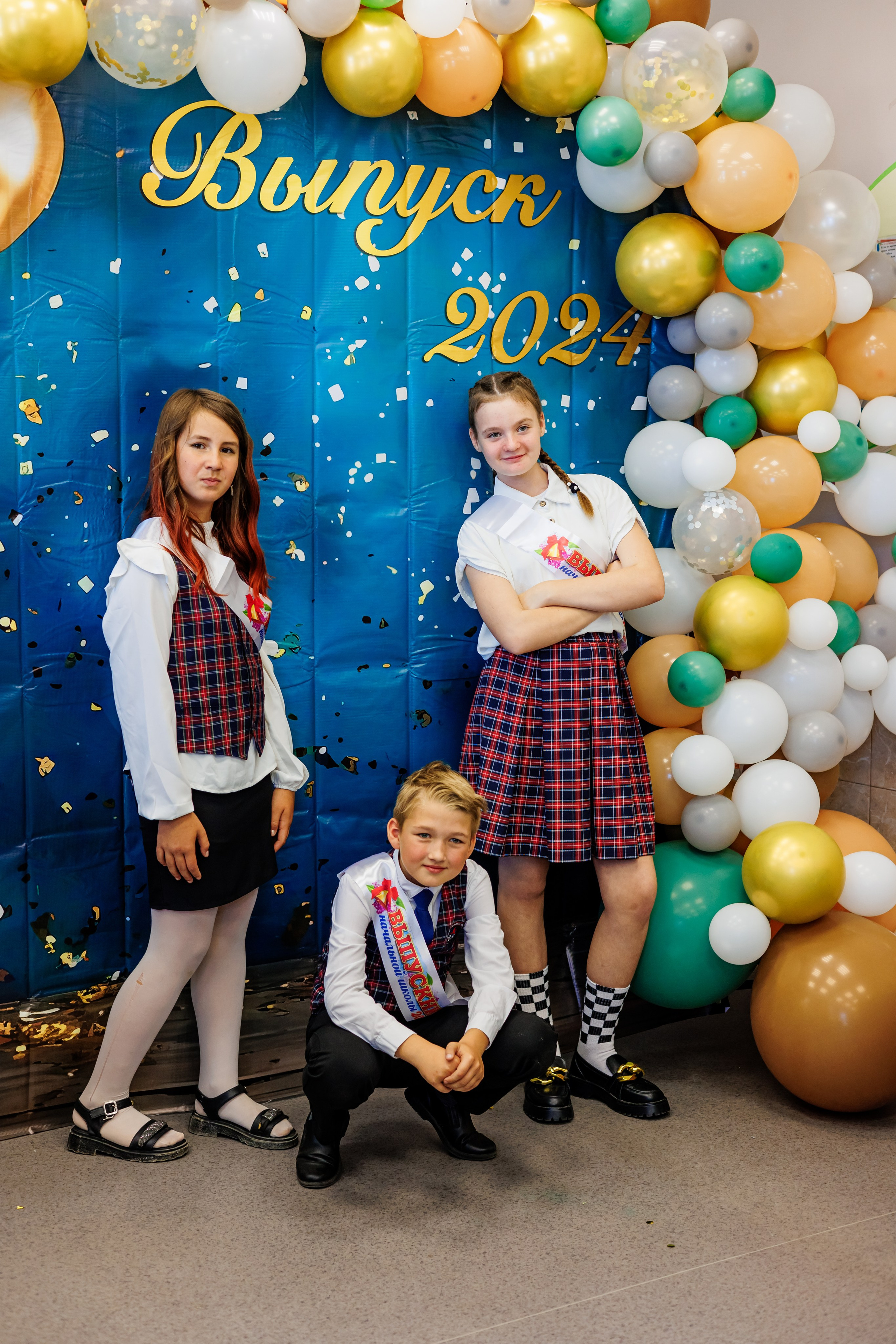 Выпуск 4а 25школа'24 год. Свадебный и семейный фотограф в Армавире