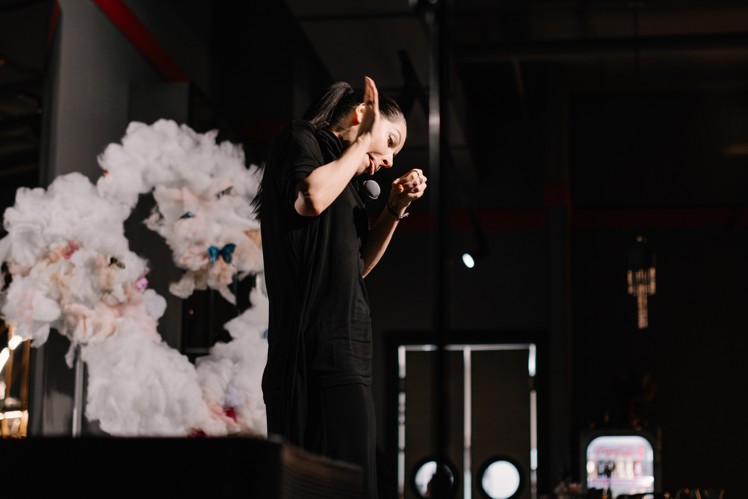 StandUp с Наташей Красновой. 1 апреля в Sketch. Фотограф в Челябинске Любовь Денисенко