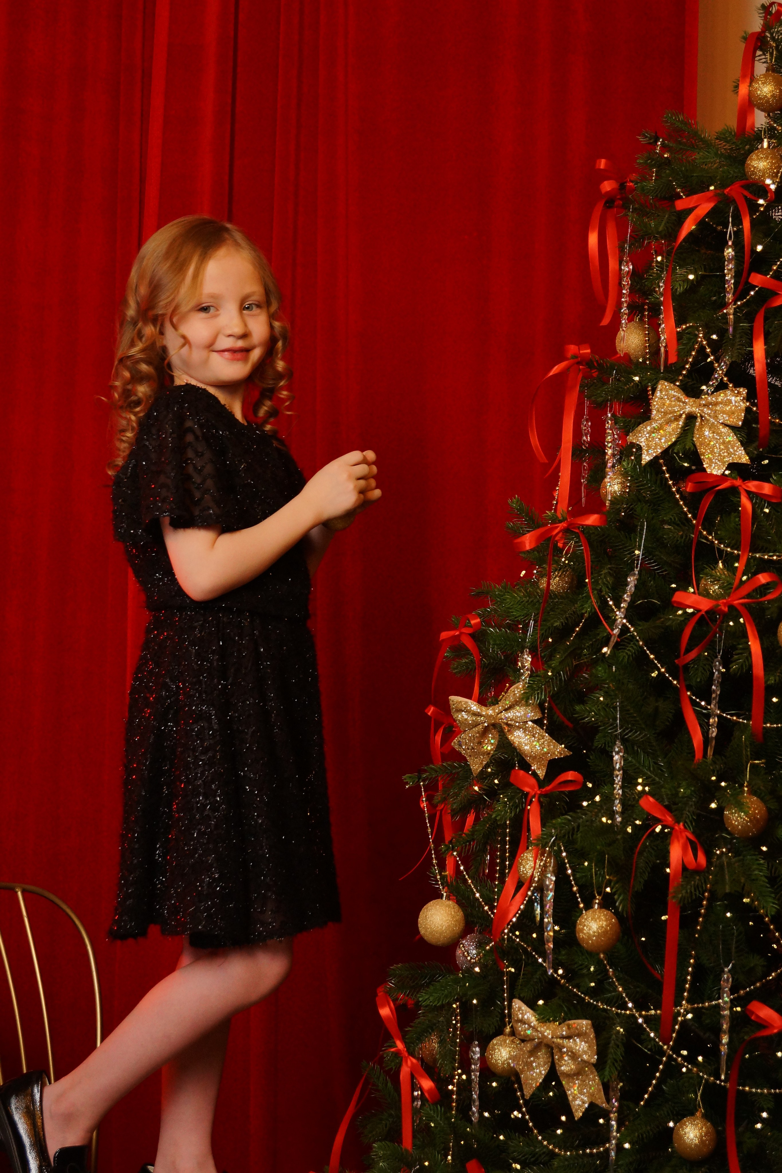 СТУДИЯ (новогодняя тематика). Разноплановый фотограф в Москве