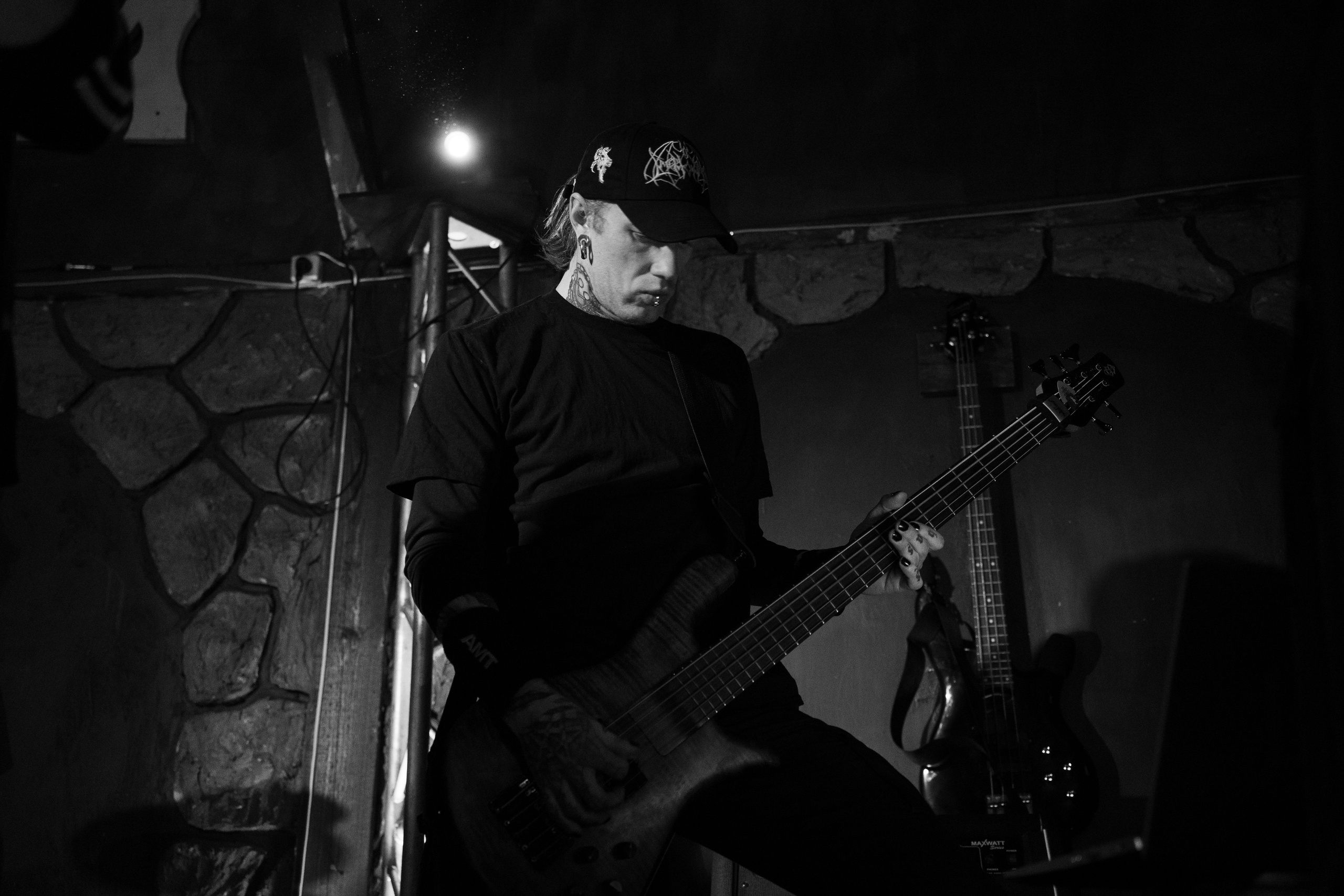 Ночь На Земле|Нора, Псков. Концертный и репортажный фотограф в Санкт-Петербурге Слава Пахомов