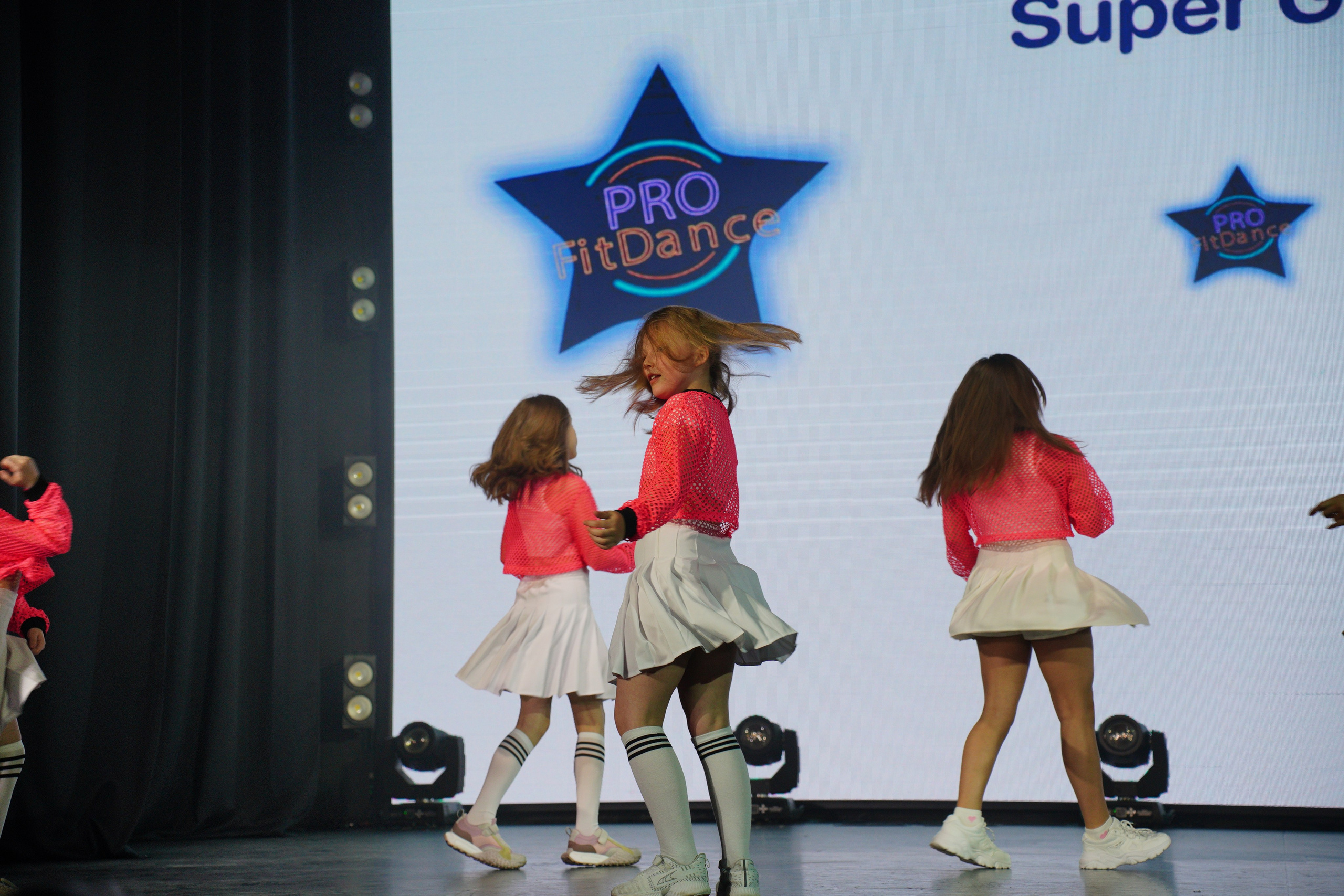 Танцевальный конкурс|Концертный зал Epicenter. Концертный и репортажный фотограф в Санкт-Петербурге Слава Пахомов