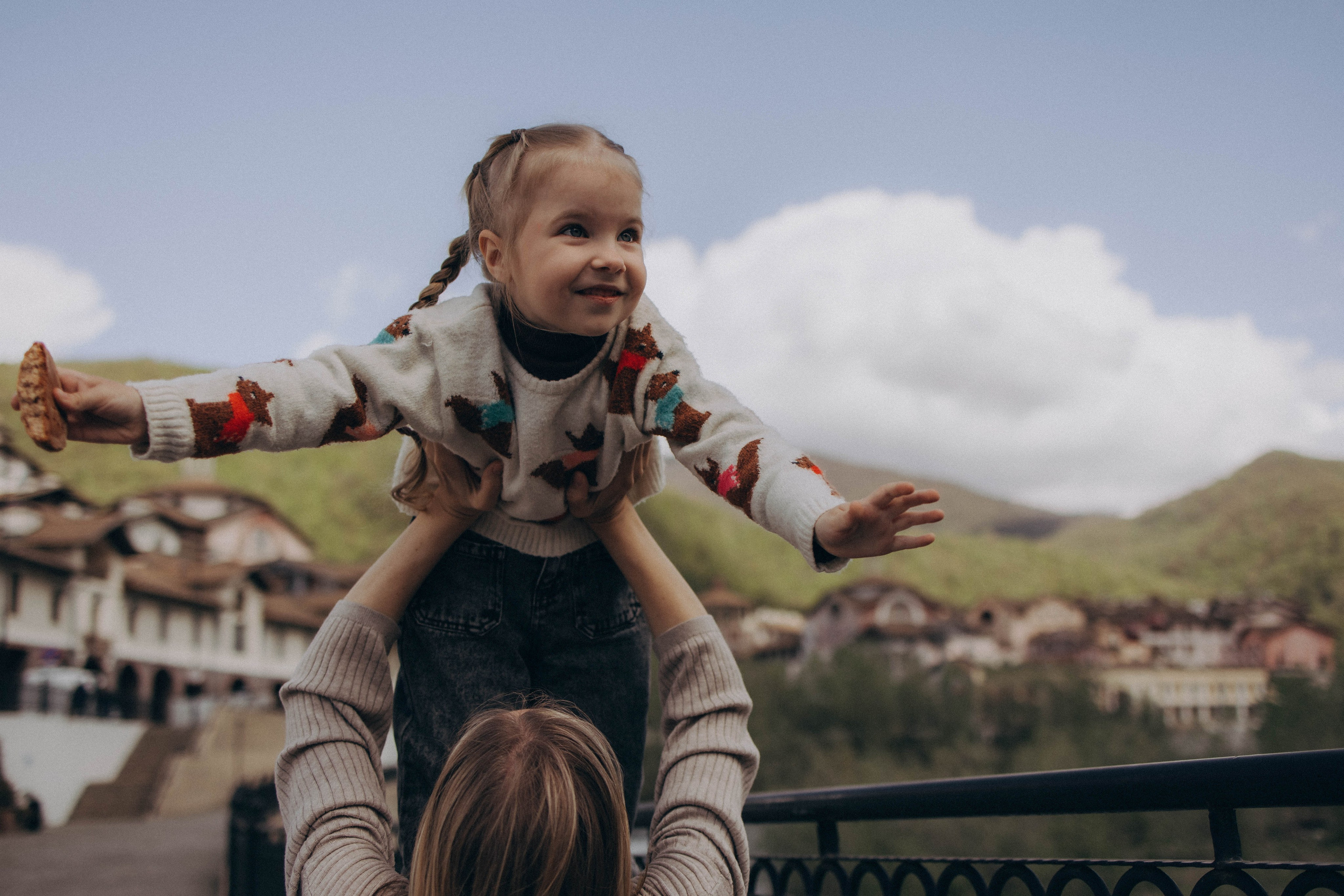 Красная поляна_весна 2025 г. Фотограф lifestylе в Москве Пшеничная Анастасия