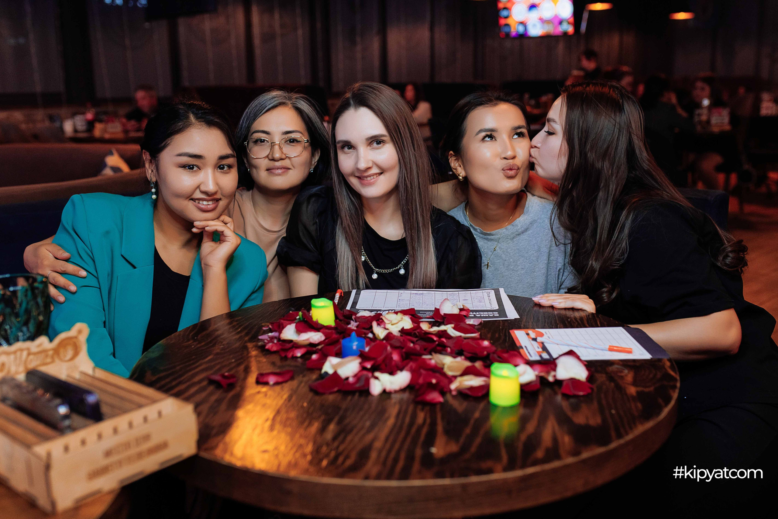 Эйнштейн Party