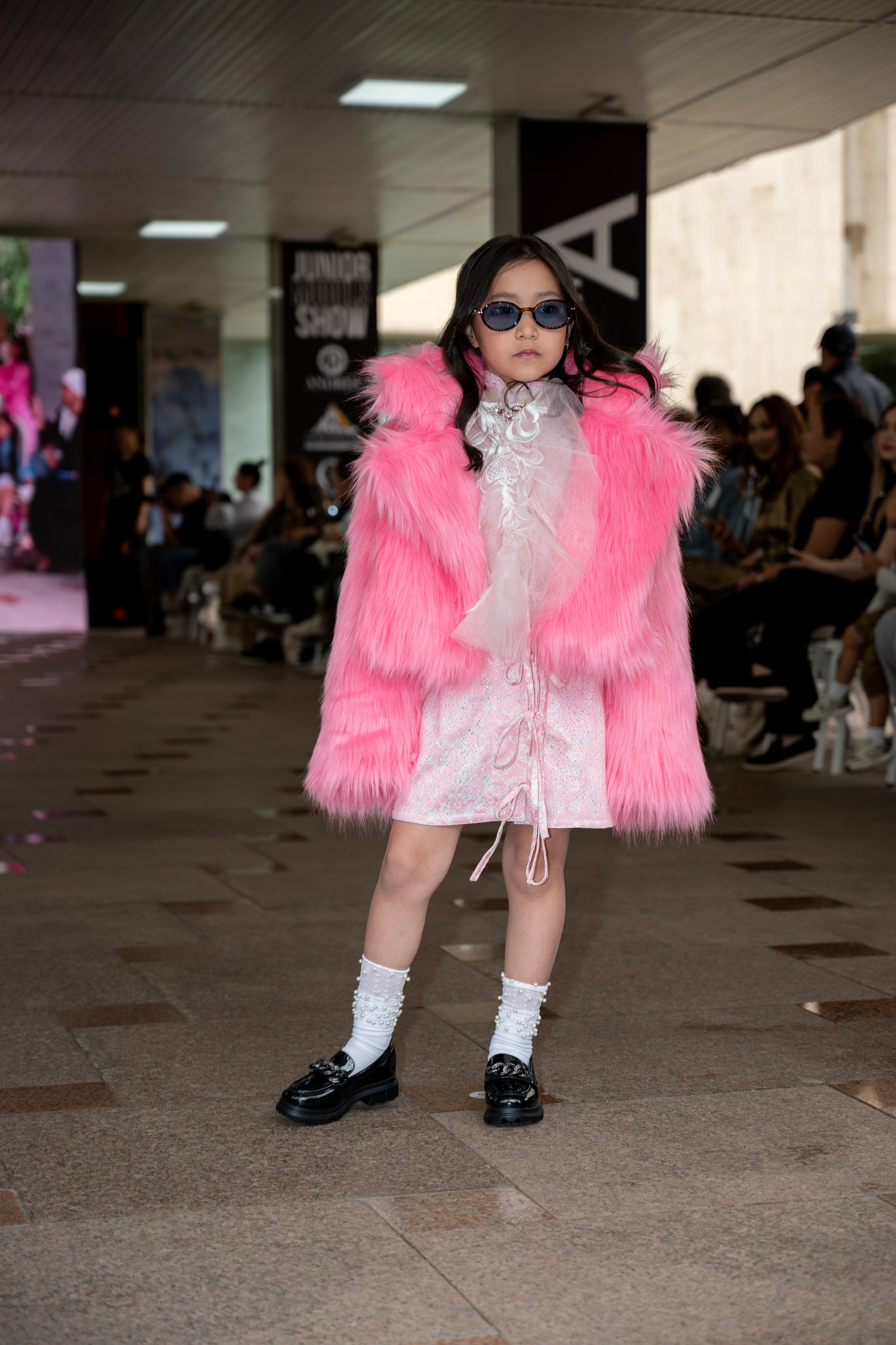 Фотосъемка мероприятия  Junior Fashion week. Фотограф в Алматы Егор Поленов