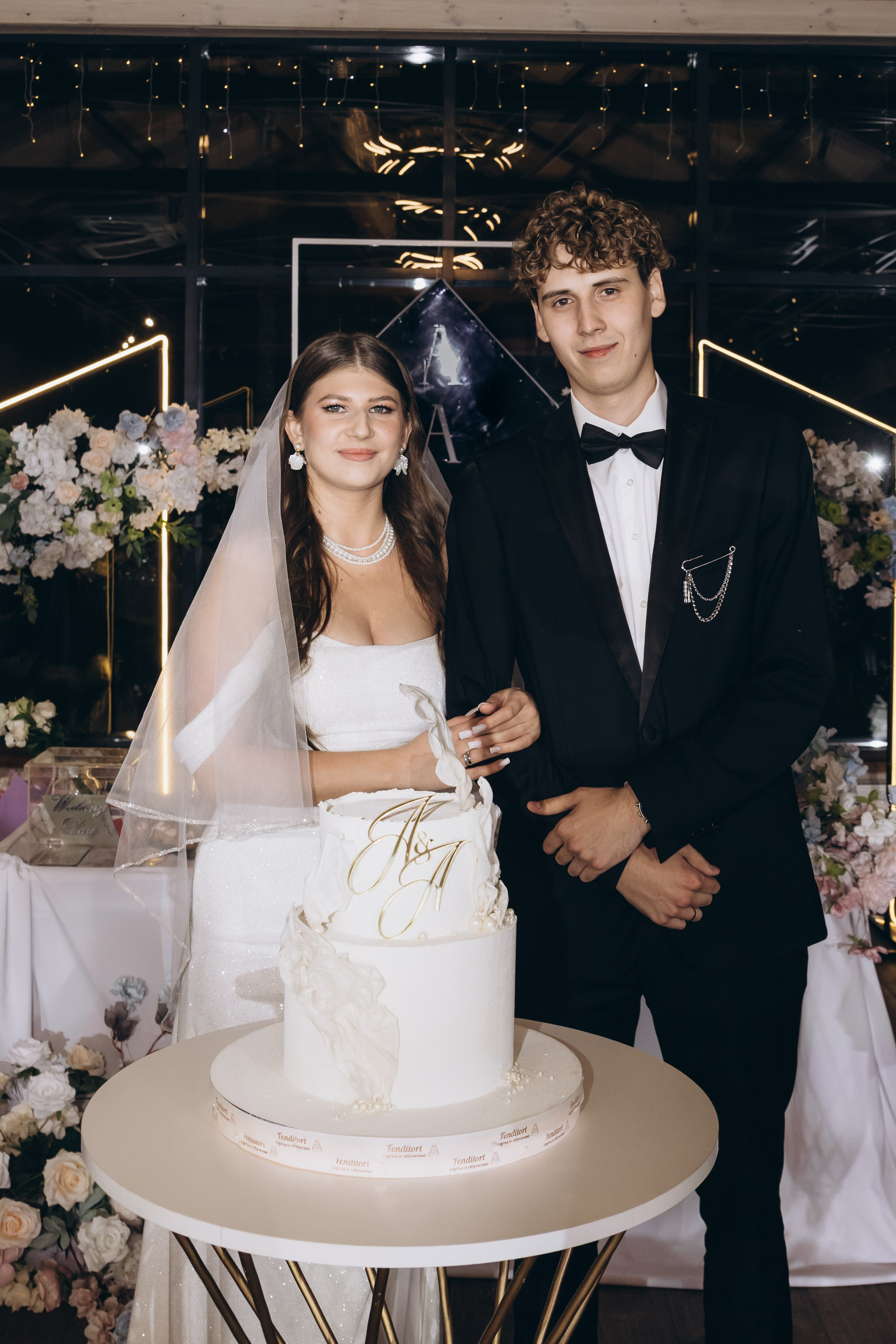 03.08.25 Артем & Анастасия. Свадебный и семейный фотограф в Новосибирске Дарья Кель