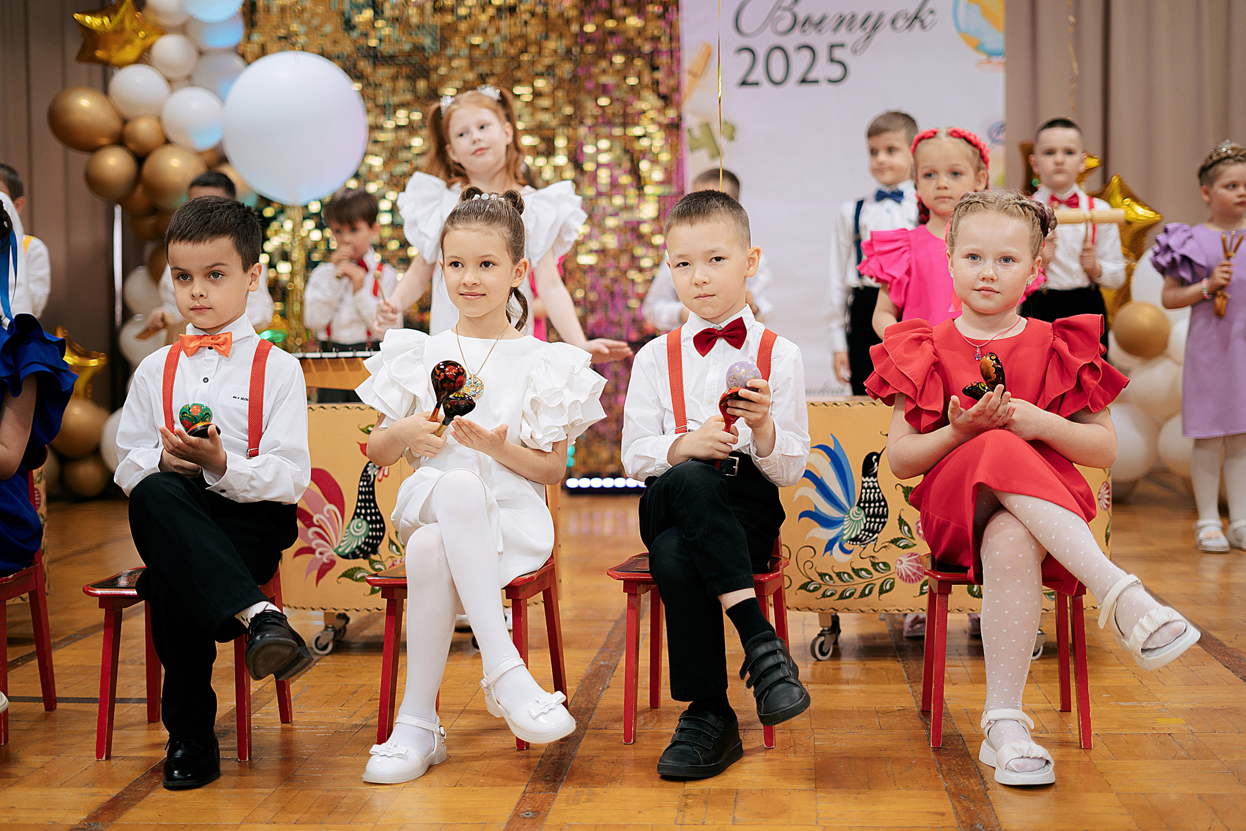 Фотосъёмка выпускного. Школьный фотограф в Челябинске. Выпускные фотоальбомы