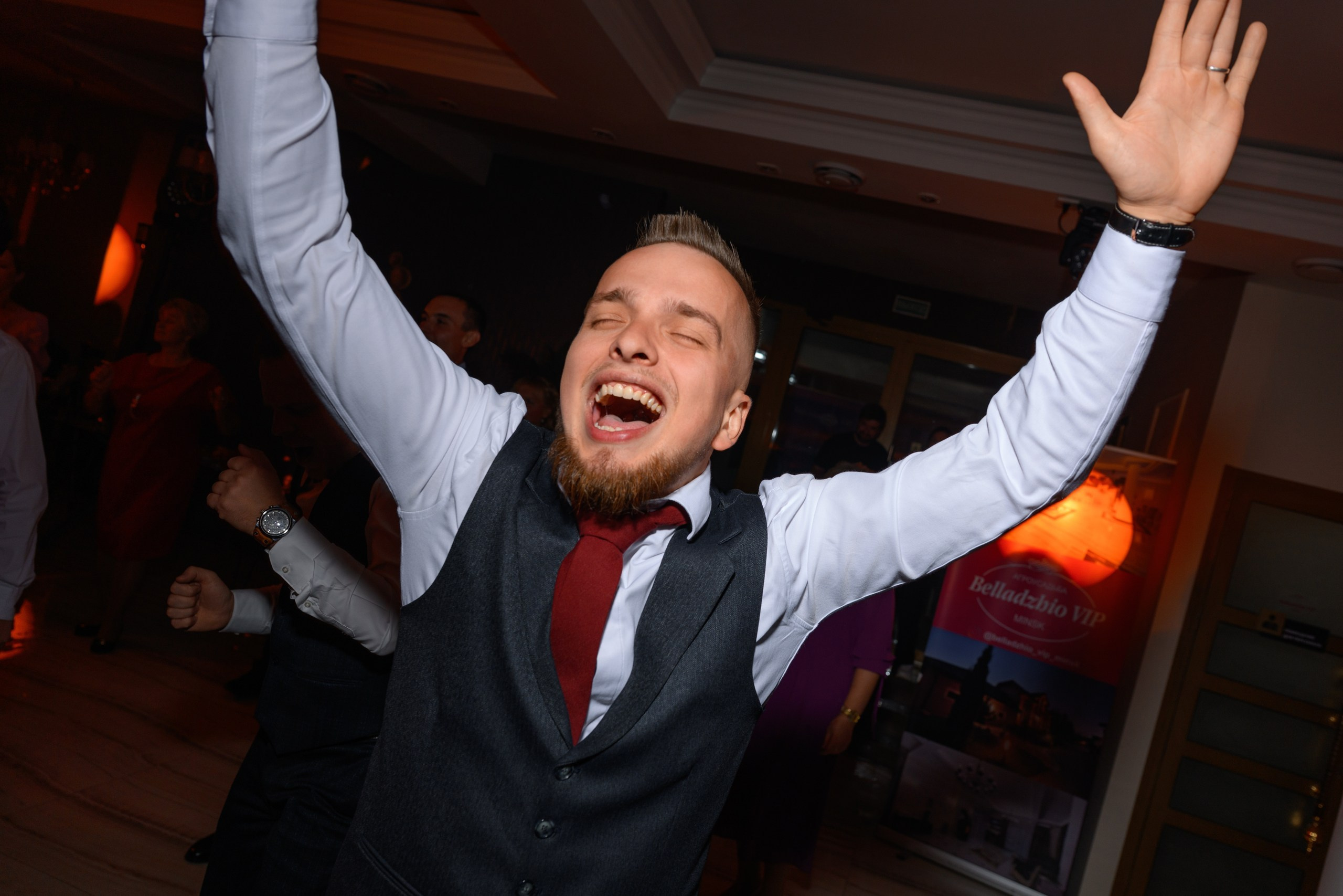 Фотограф на свадьбу Минск Москва Санкт-Петербург Свадебный фотограф Фотограф на свадьбу Репортажный фотограф Love Story Свадебная прогулка. Свадебный фотограф — Крюков Константин