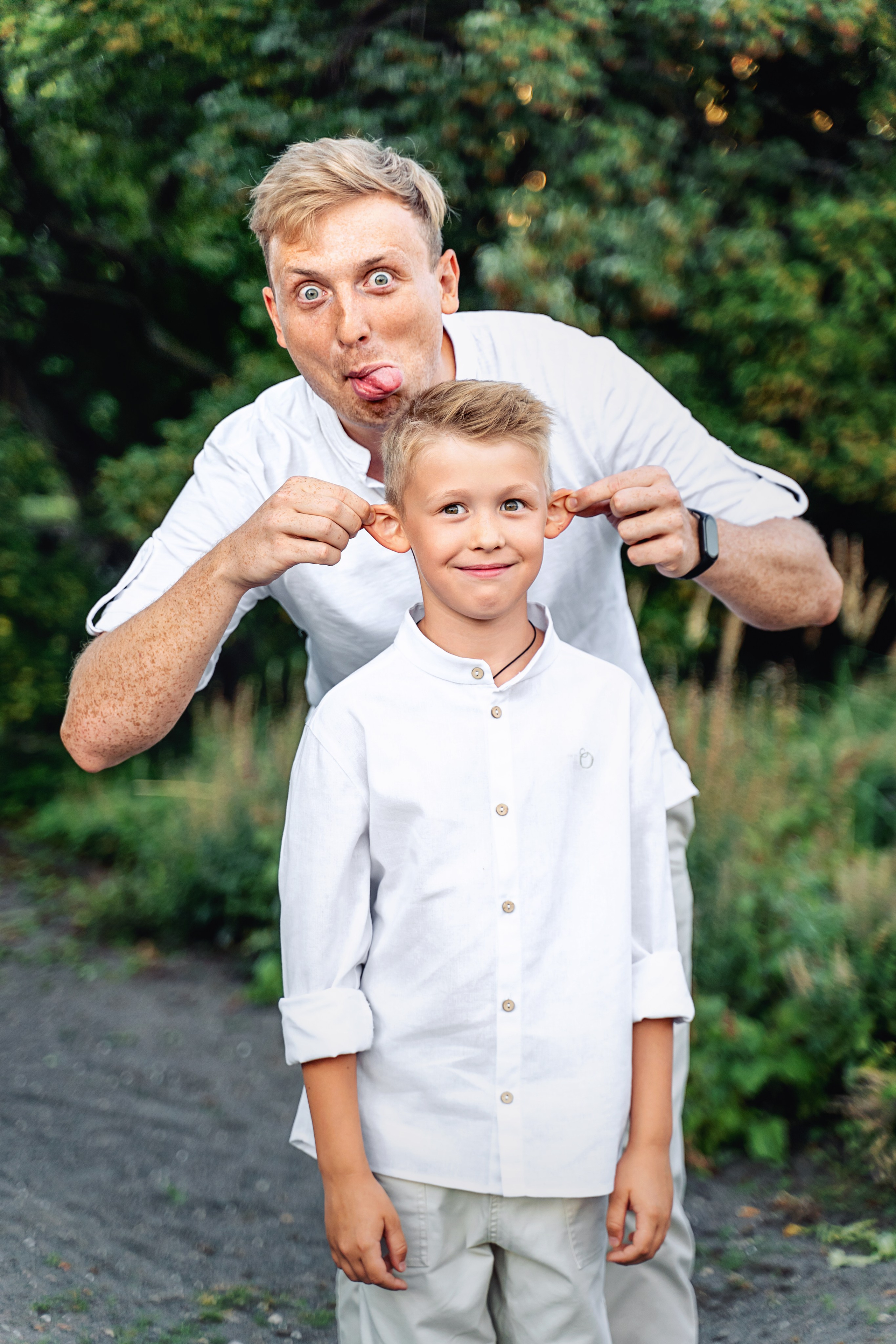 Семейная прогулка в парке Музеон на закате. Фотограф \ Видеограф на Крещение, Венчание Москва| Семейные съемки