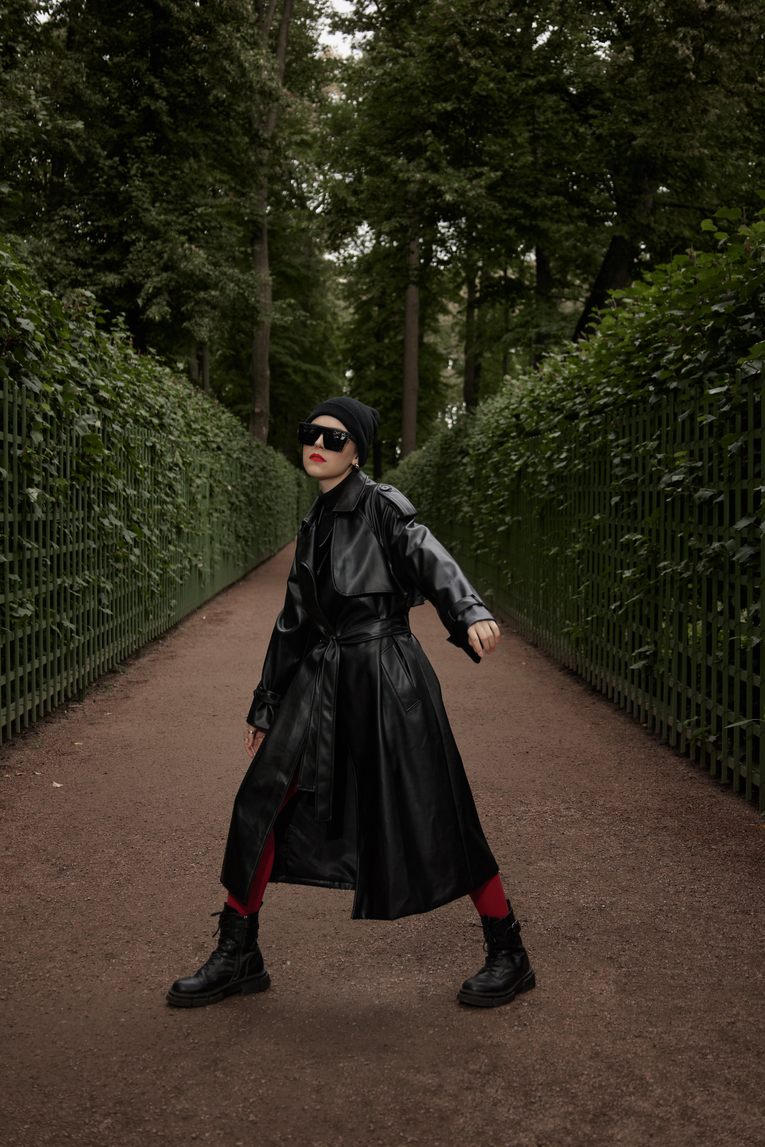 Girl in summer garden. Фотограф в Санкт-Петербурге