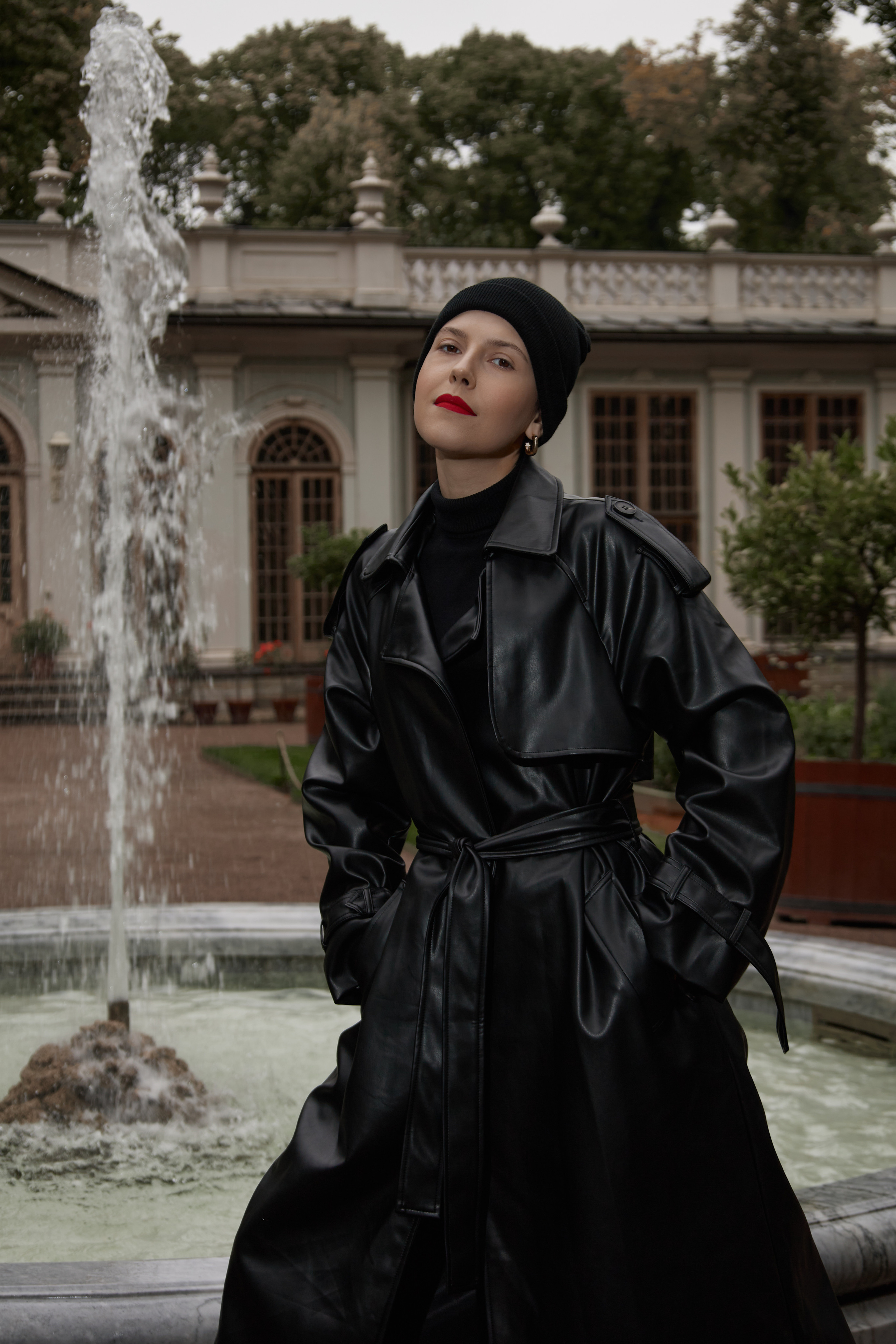 Girl in summer garden. Фотограф в Санкт-Петербурге
